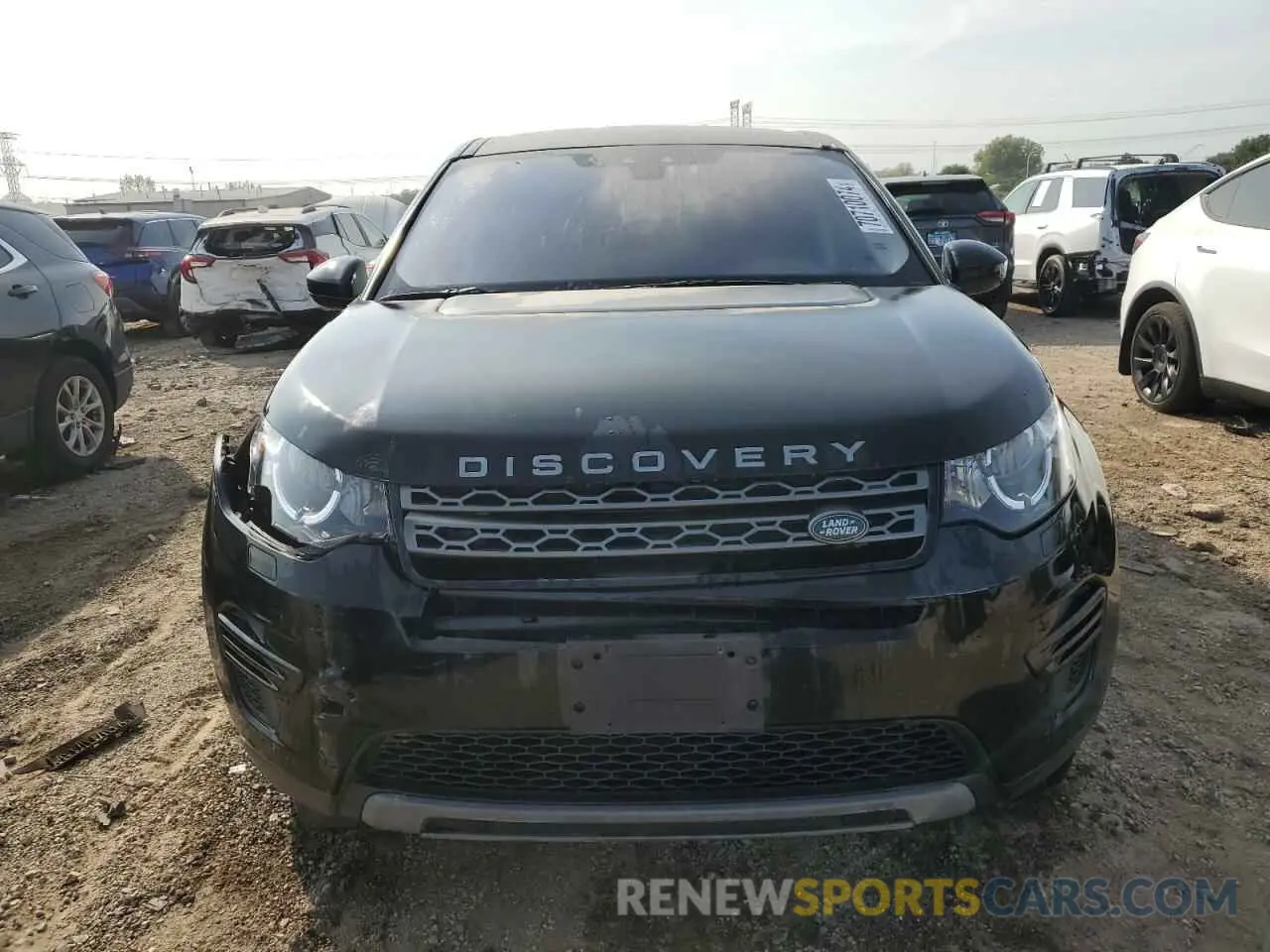 5 Photograph of a damaged car SALCP2FX3KH818764 LAND ROVER DISCOVERY 2019