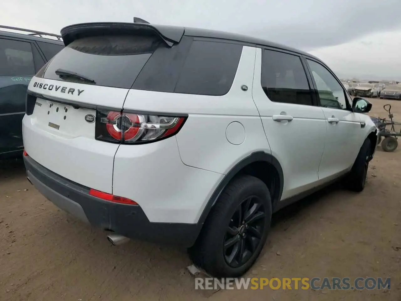 3 Фотография поврежденного автомобиля SALCP2FX9KH787374 LAND ROVER DISCOVERY 2019