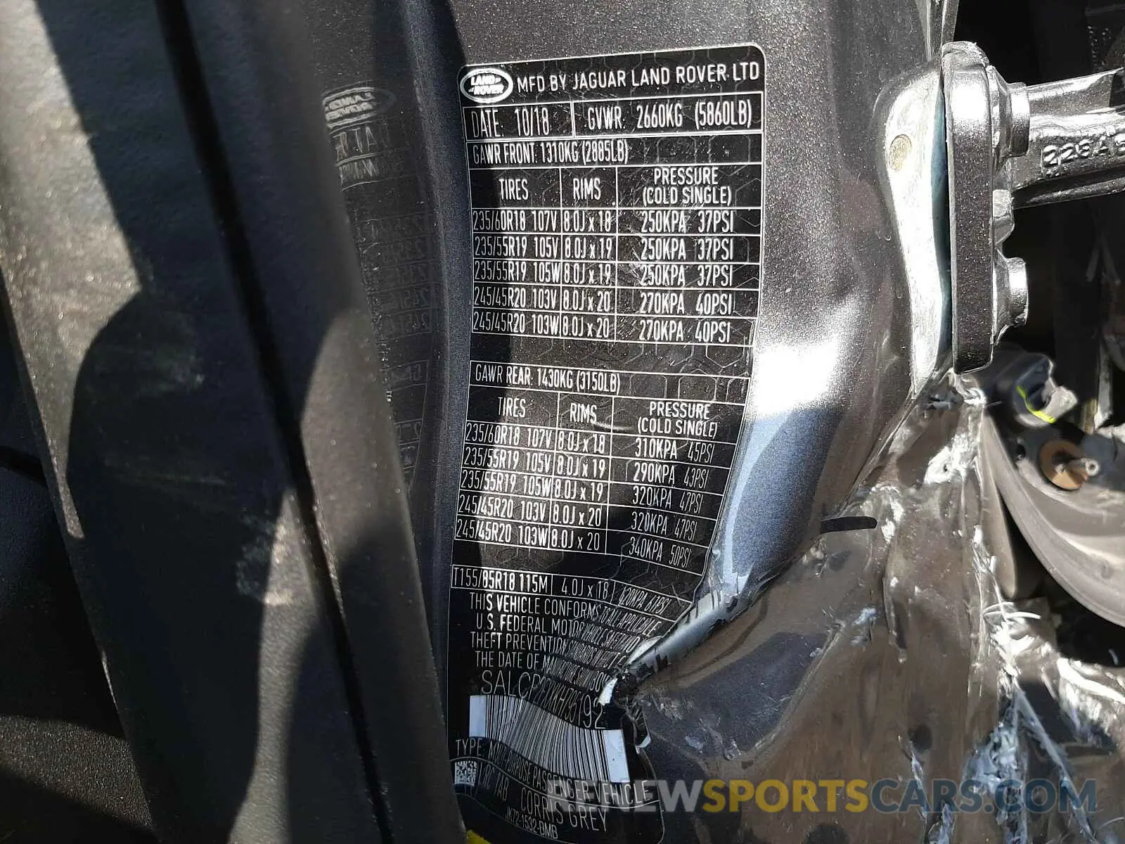 10 Photograph of a damaged car SALCP2FXXKH795192 LAND ROVER DISCOVERY 2019