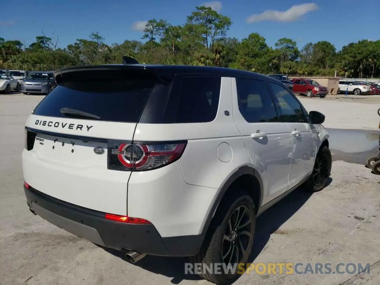 4 Фотография поврежденного автомобиля SALCR2FX3KH810691 LAND ROVER DISCOVERY 2019