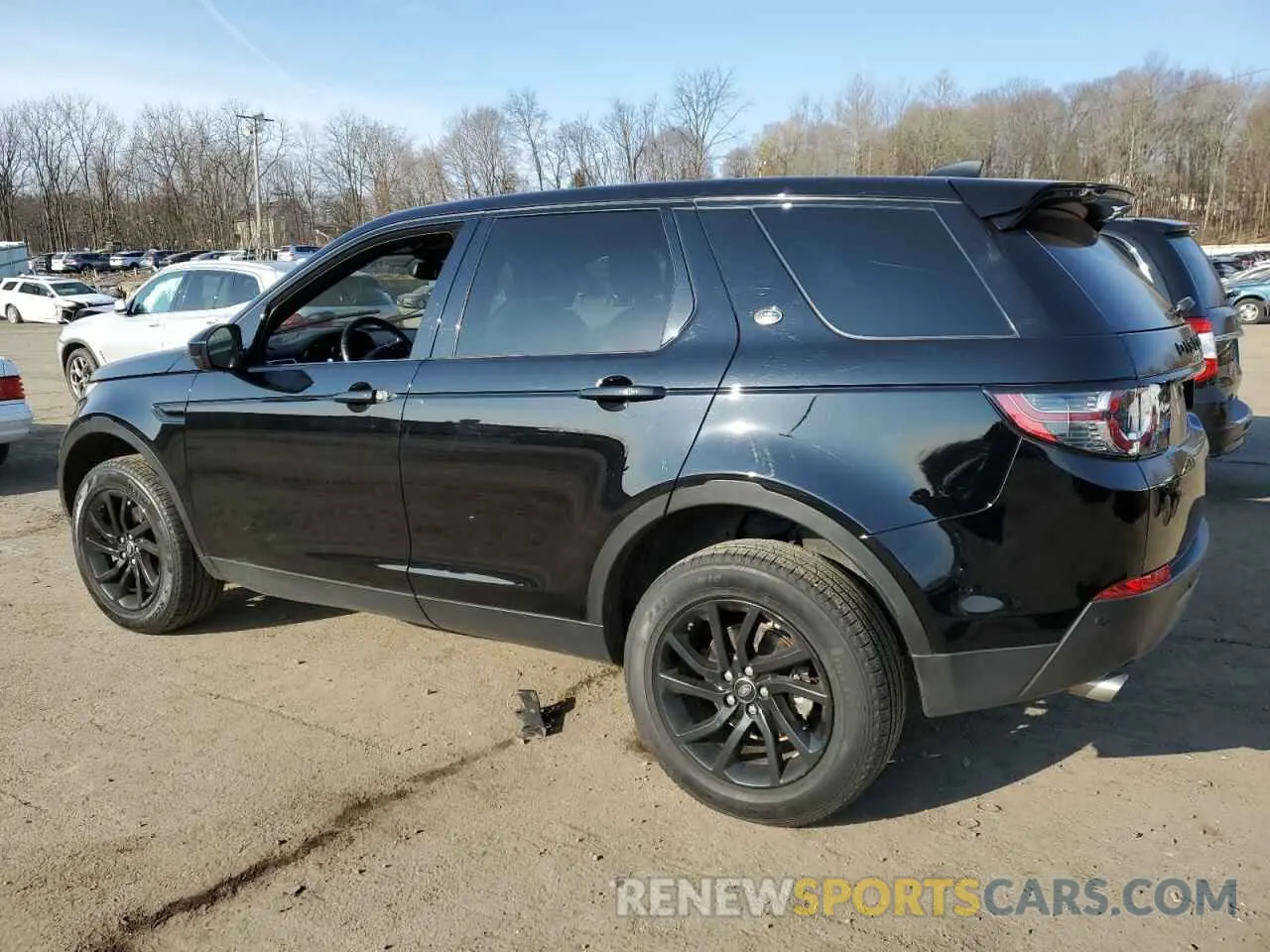 2 Photograph of a damaged car SALCR2FX6KH823564 LAND ROVER DISCOVERY 2019