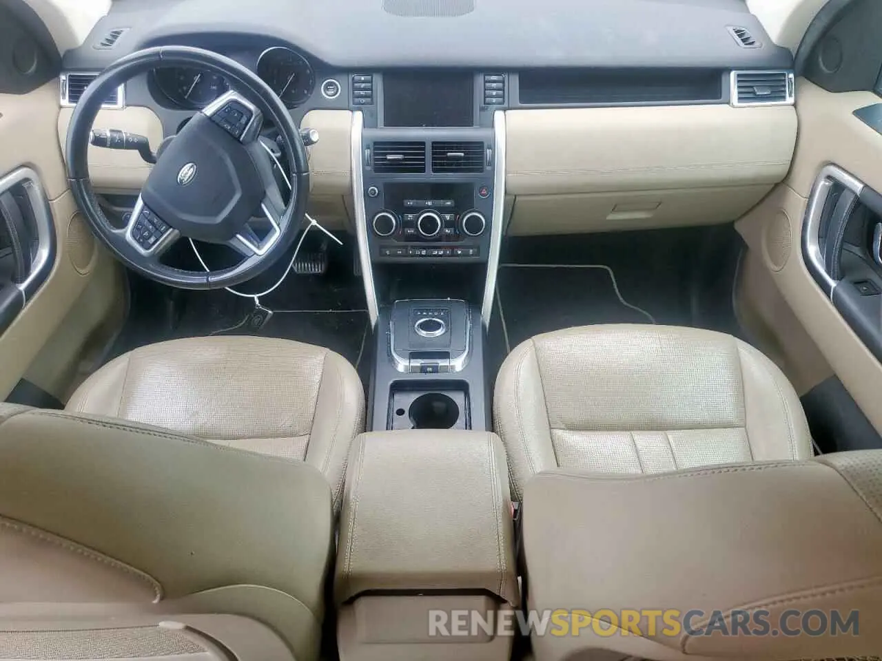 8 Photograph of a damaged car SALCR2FX7KH794088 LAND ROVER DISCOVERY 2019