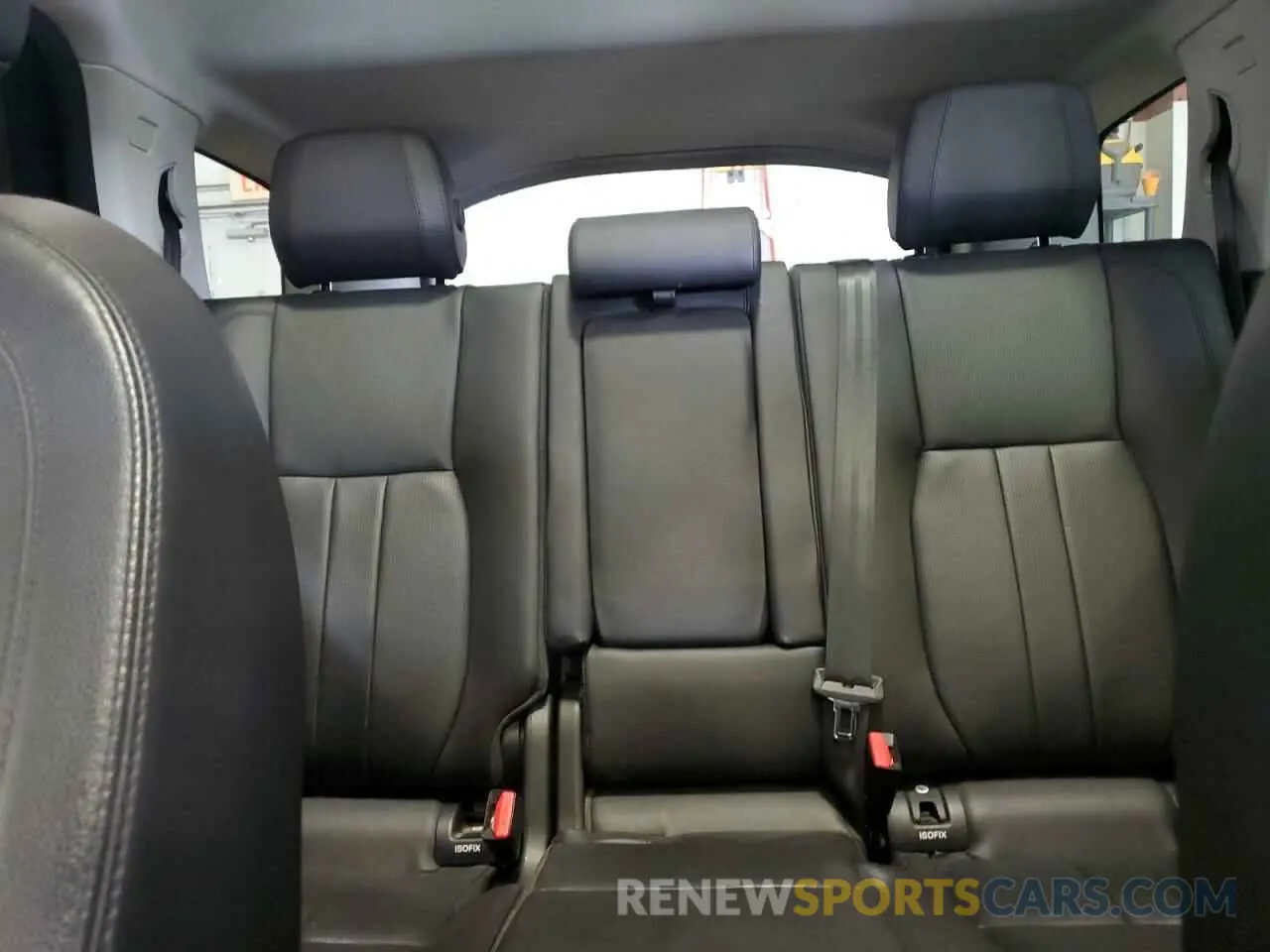 10 Photograph of a damaged car SALCR2FX8KH814381 LAND ROVER DISCOVERY 2019