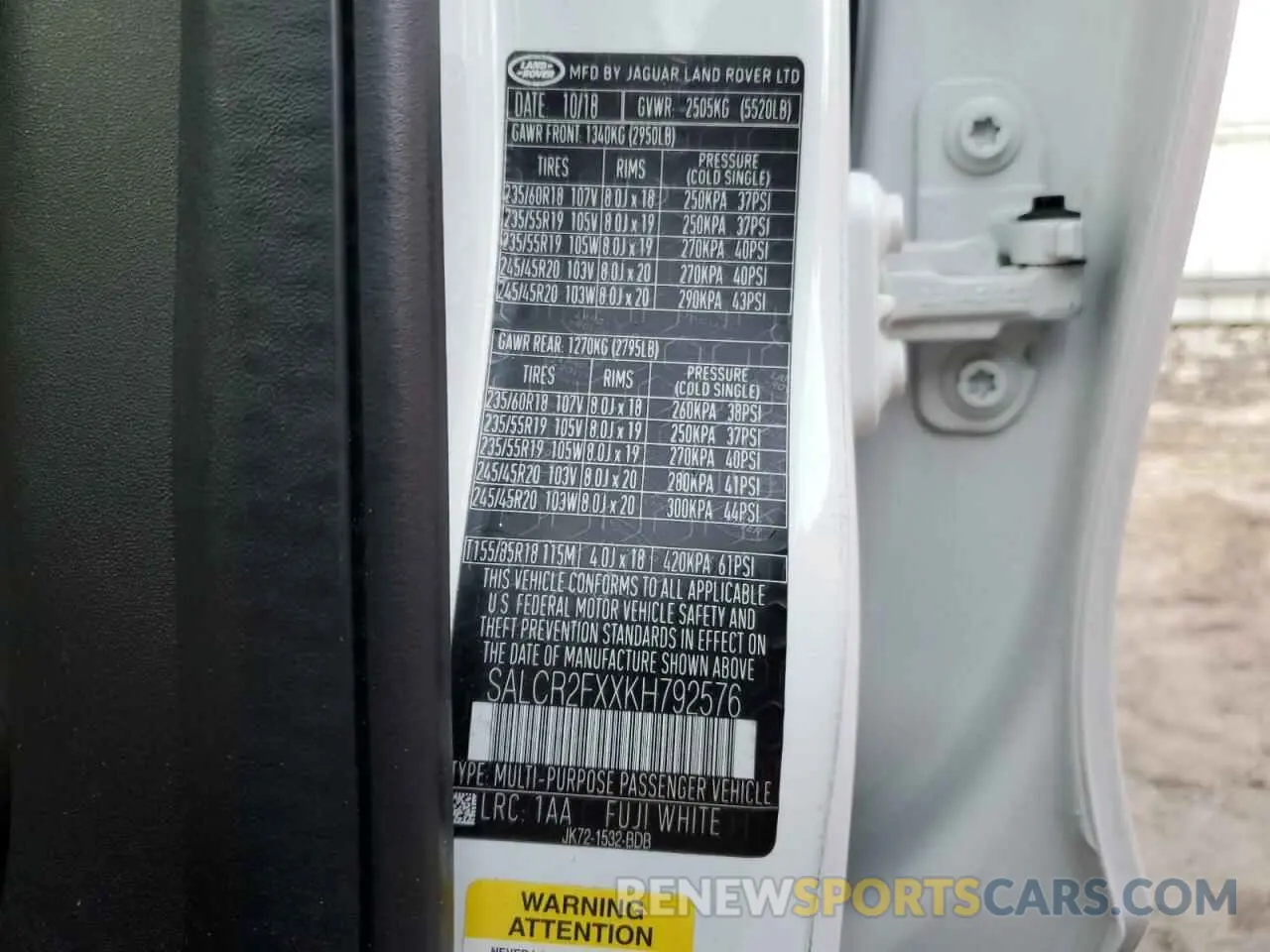 14 Photograph of a damaged car SALCR2FXXKH792576 LAND ROVER DISCOVERY 2019