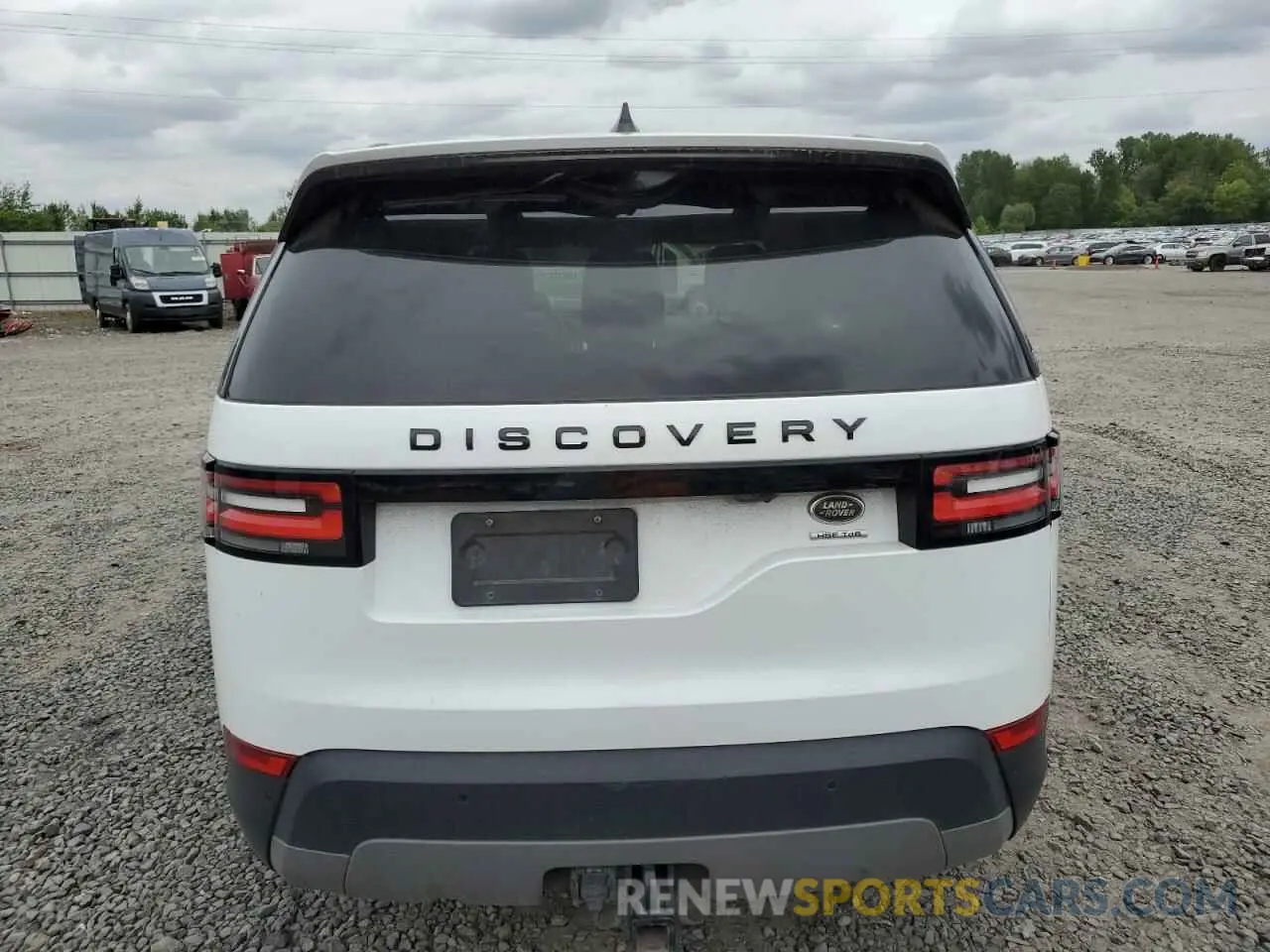 6 Photograph of a damaged car SALRR2RK6K2410654 LAND ROVER DISCOVERY 2019