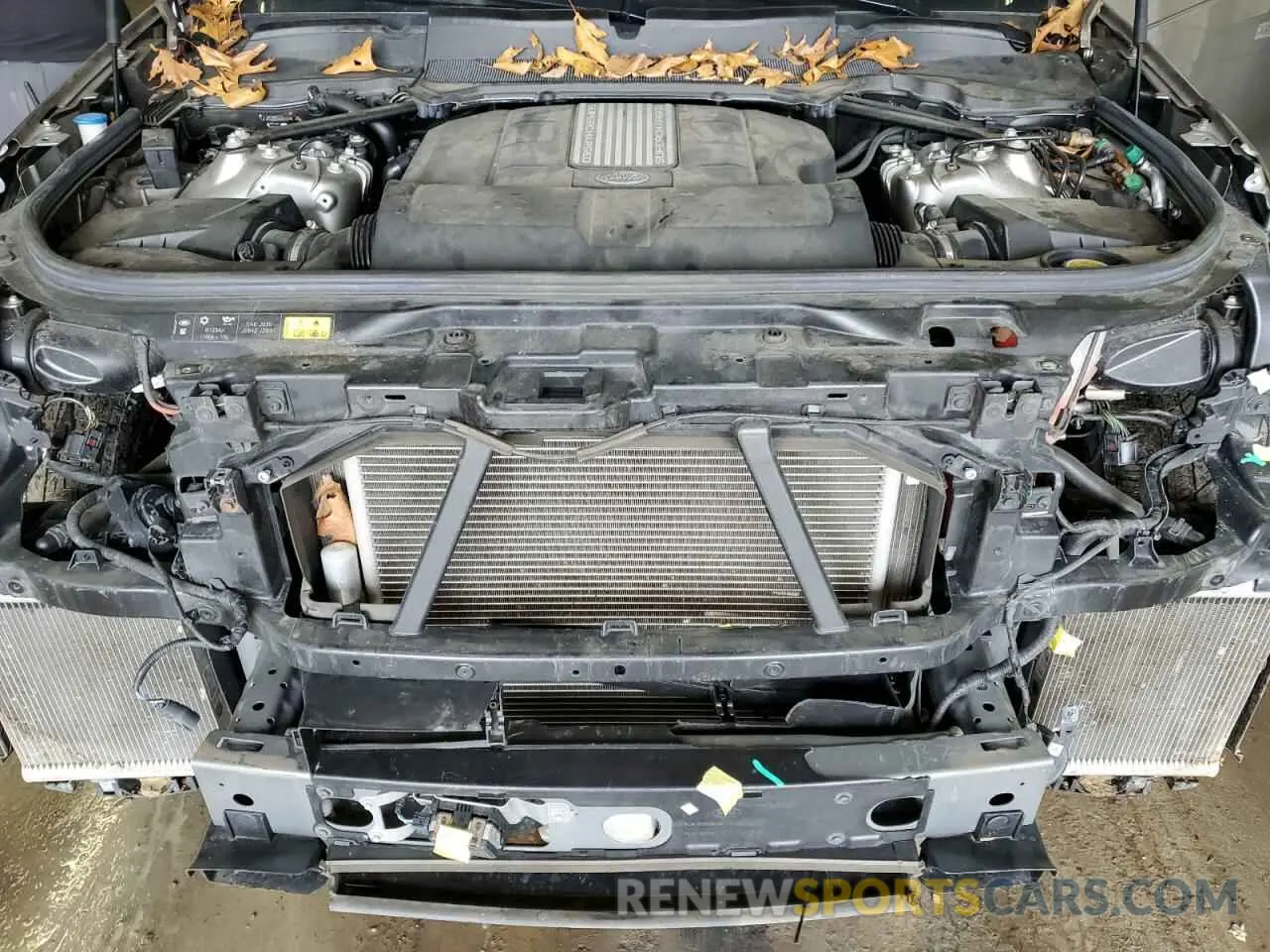 12 Photograph of a damaged car SALRR2RV1KA081085 LAND ROVER DISCOVERY 2019