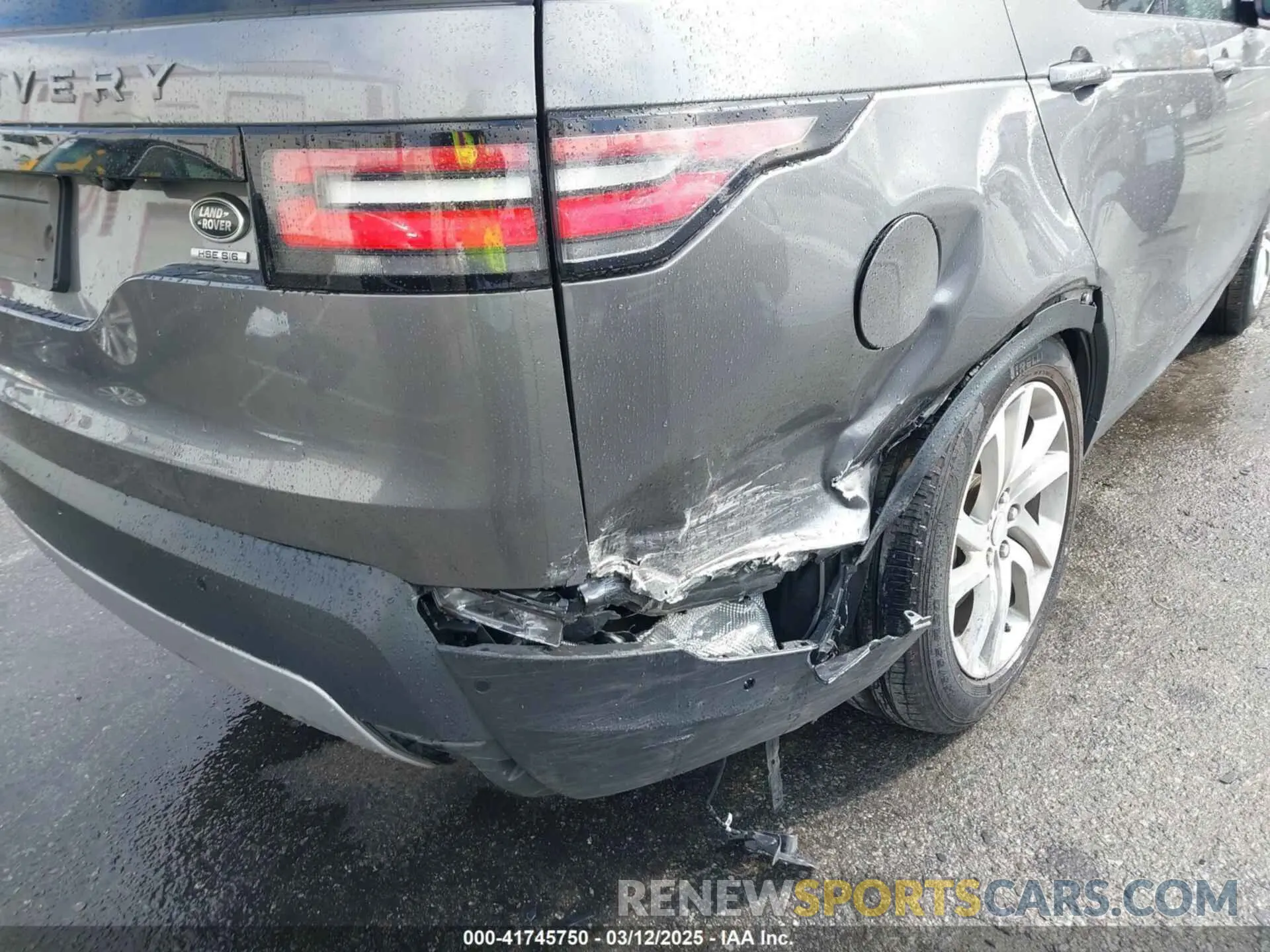 6 Фотография поврежденного автомобиля SALRR2RV6K2407117 LAND ROVER DISCOVERY 2019