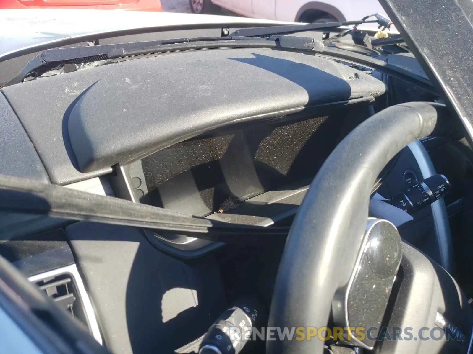 8 Photograph of a damaged car SALRR2RV8K2401688 LAND ROVER DISCOVERY 2019