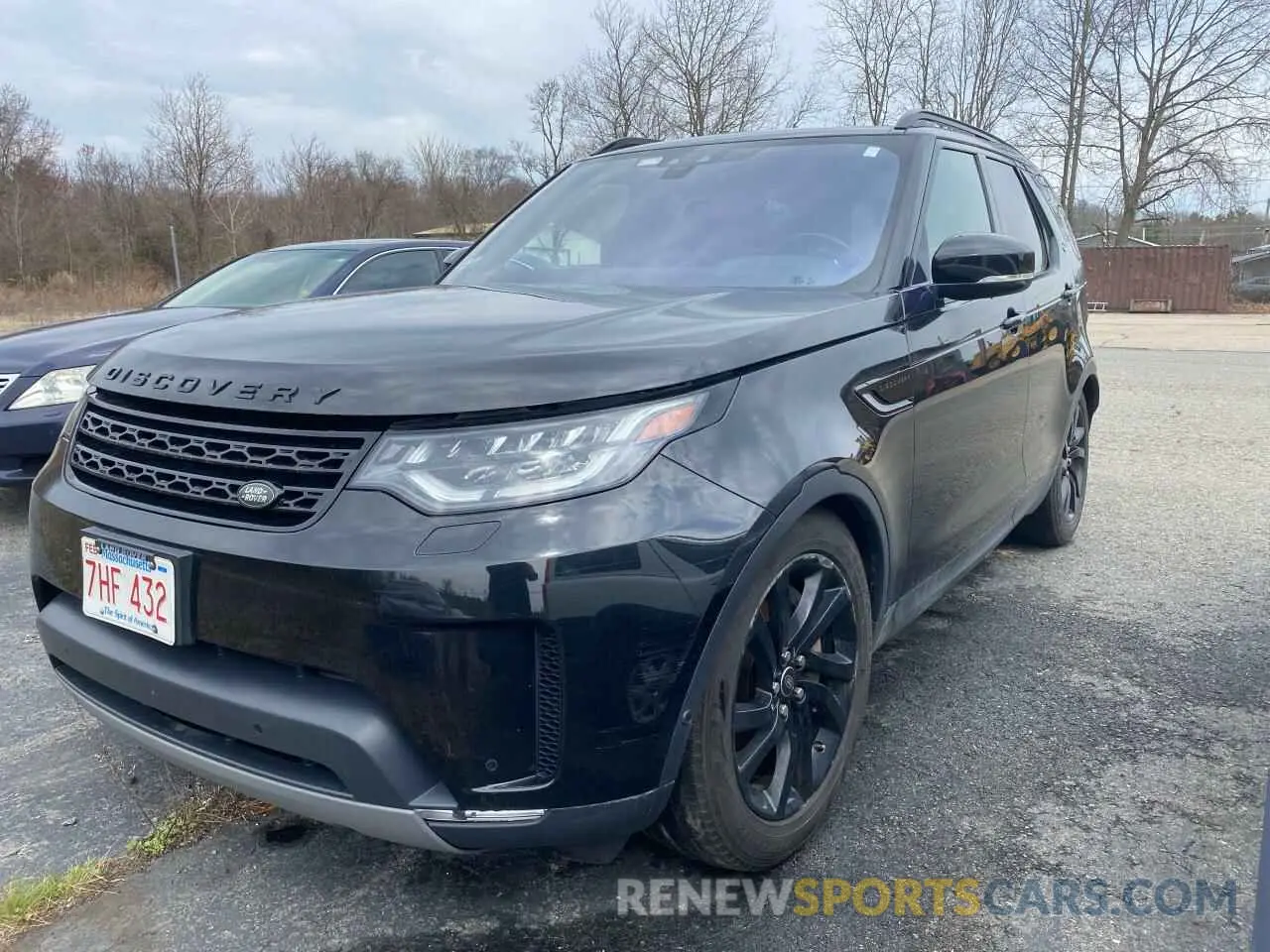 2 Photograph of a damaged car SALRR2RV9K2400954 LAND ROVER DISCOVERY 2019