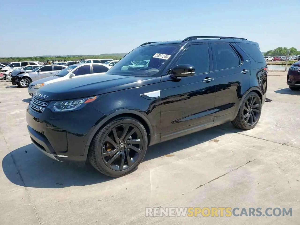 1 Photograph of a damaged car SALRT2RK0K2411719 LAND ROVER DISCOVERY 2019