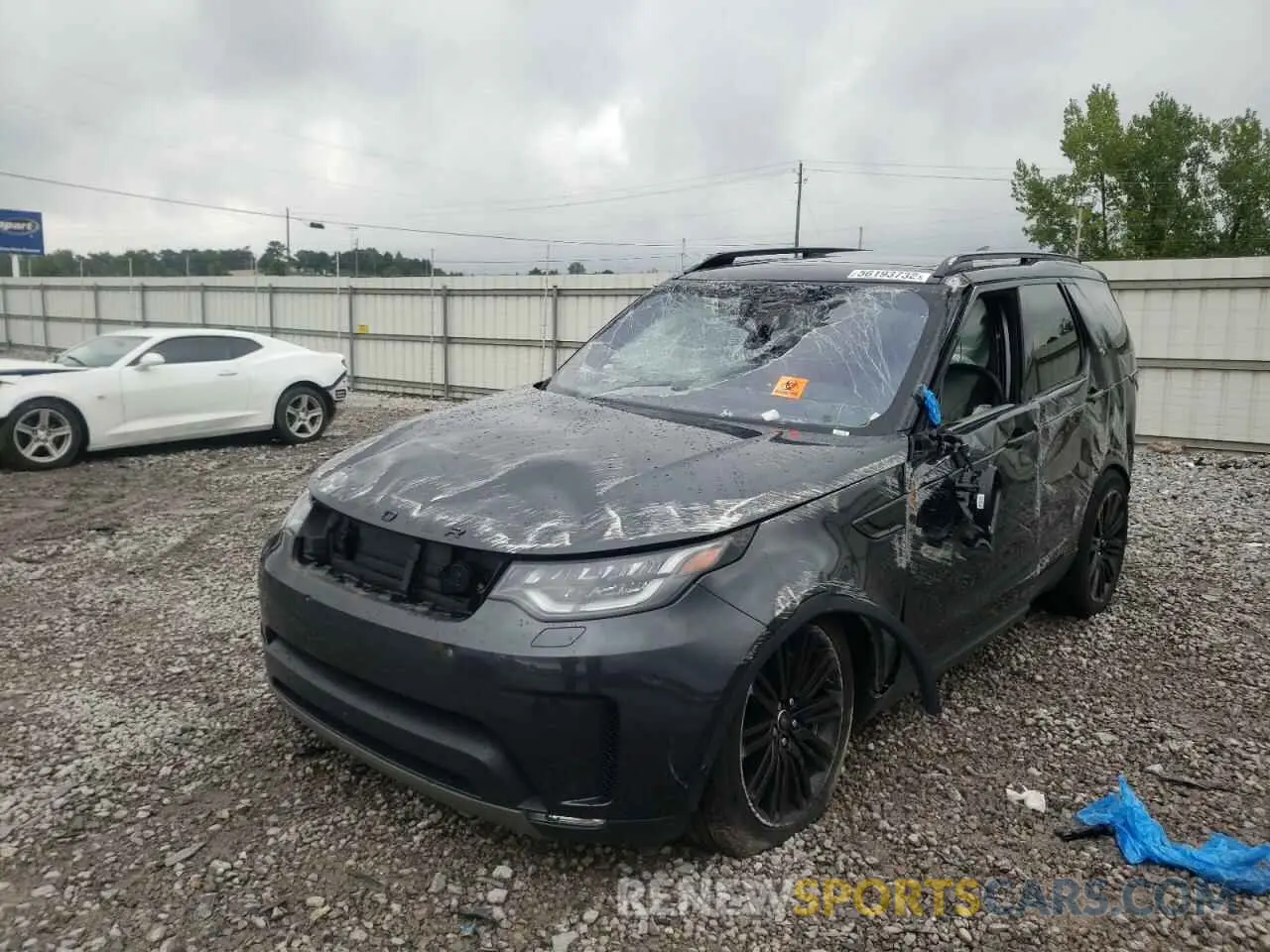 2 Photograph of a damaged car SALRT2RV4KA081115 LAND ROVER DISCOVERY 2019