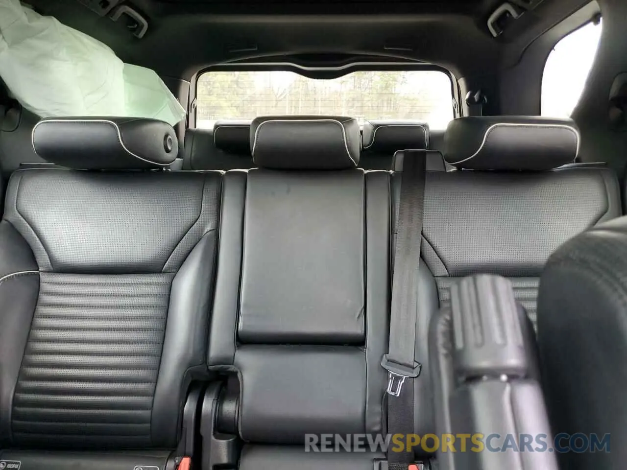 10 Photograph of a damaged car SALRT2RVXK2414315 LAND ROVER DISCOVERY 2019