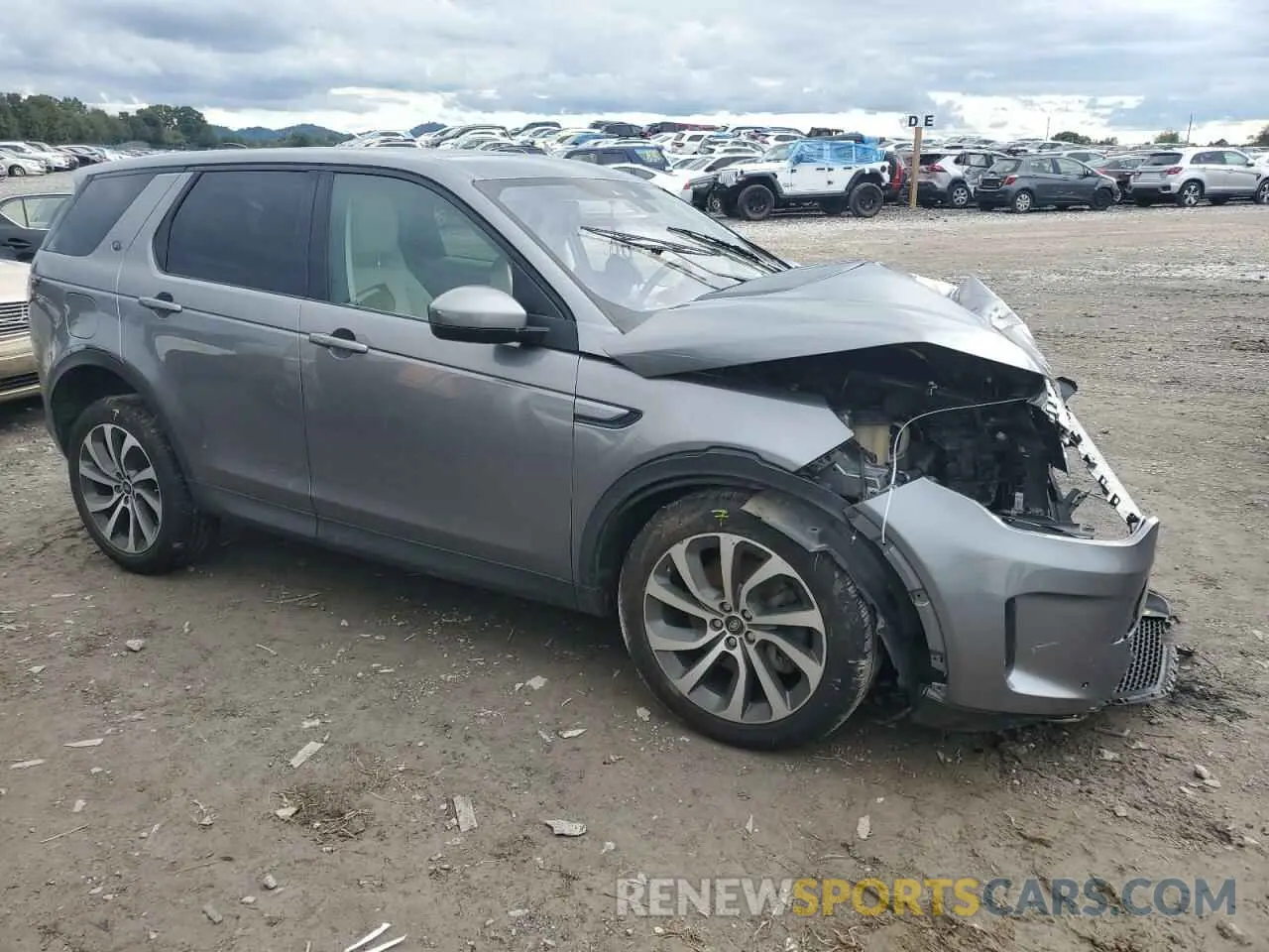 4 Фотография поврежденного автомобиля SALCJ2FX4LH862887 LAND ROVER DISCOVERY 2020