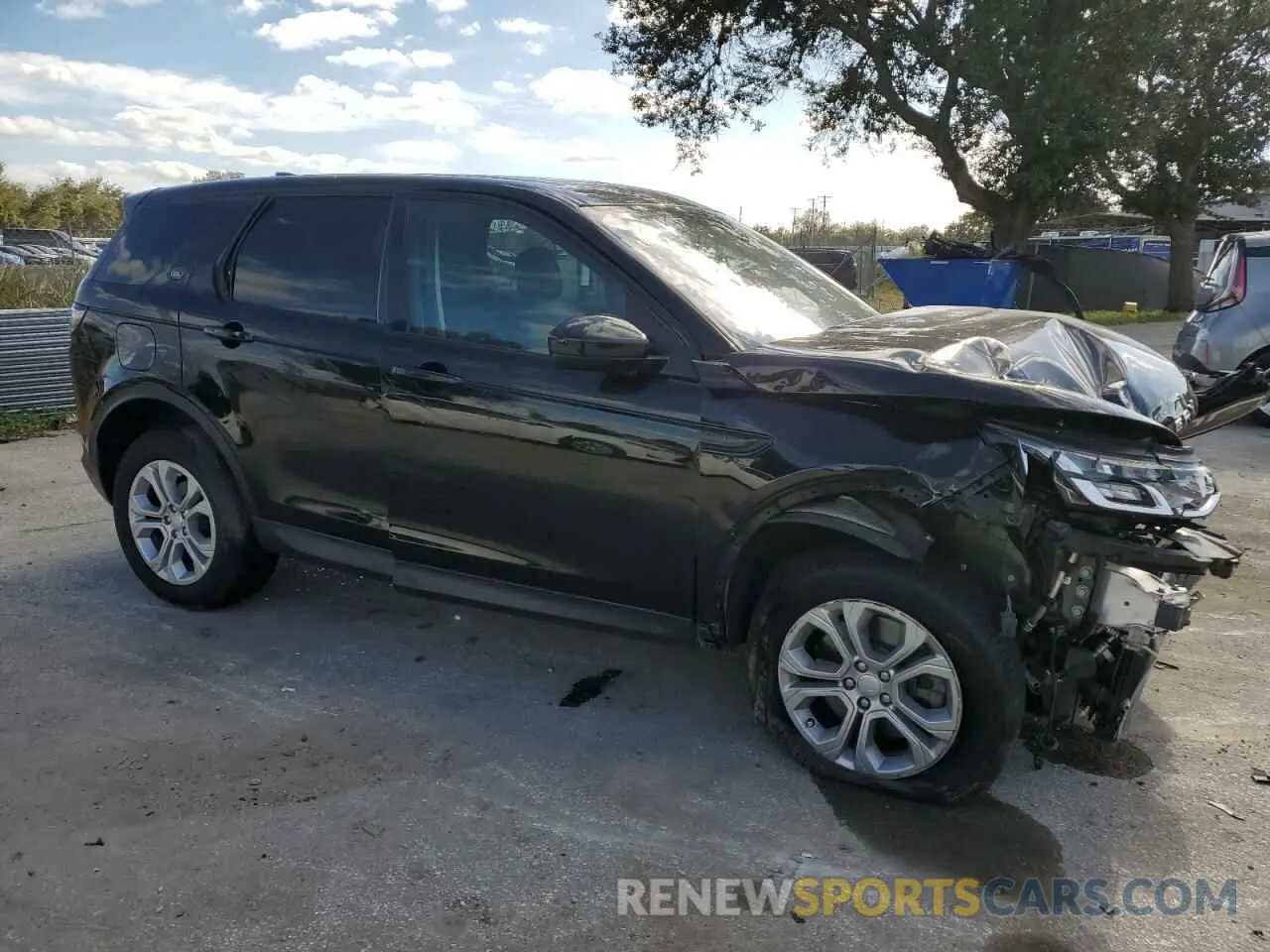 4 Photograph of a damaged car SALCK2FX1LH848507 LAND ROVER DISCOVERY 2020