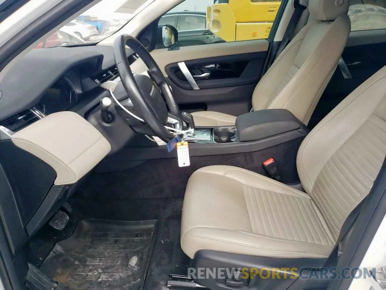7 Photograph of a damaged car SALCK2FX3LH862568 LAND ROVER DISCOVERY 2020