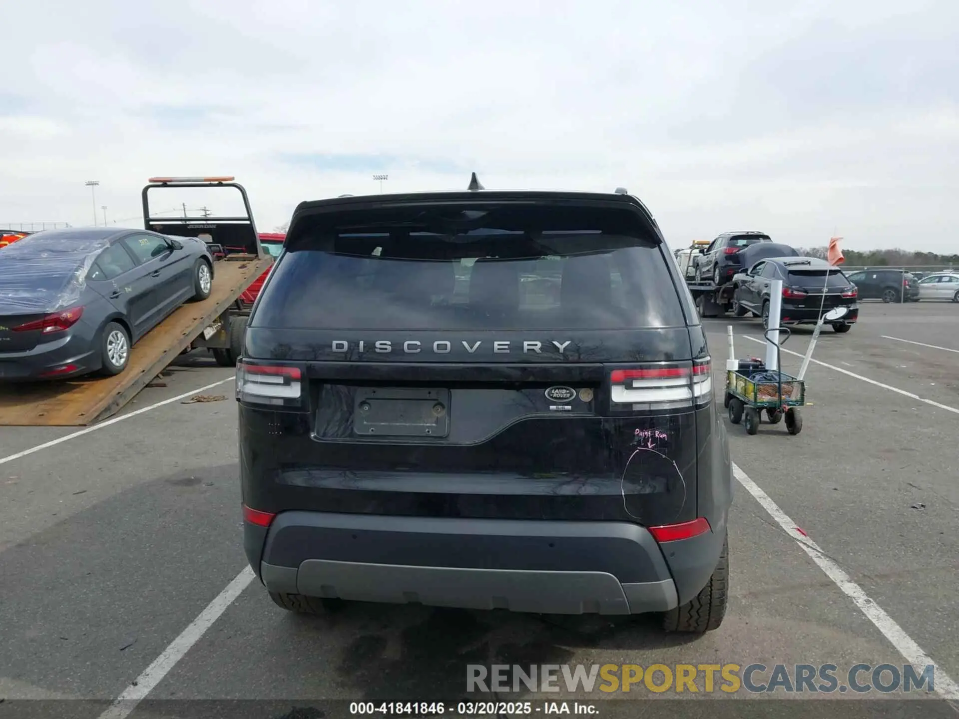 17 Photograph of a damaged car SALRG2RVXL2428818 LAND ROVER DISCOVERY 2020
