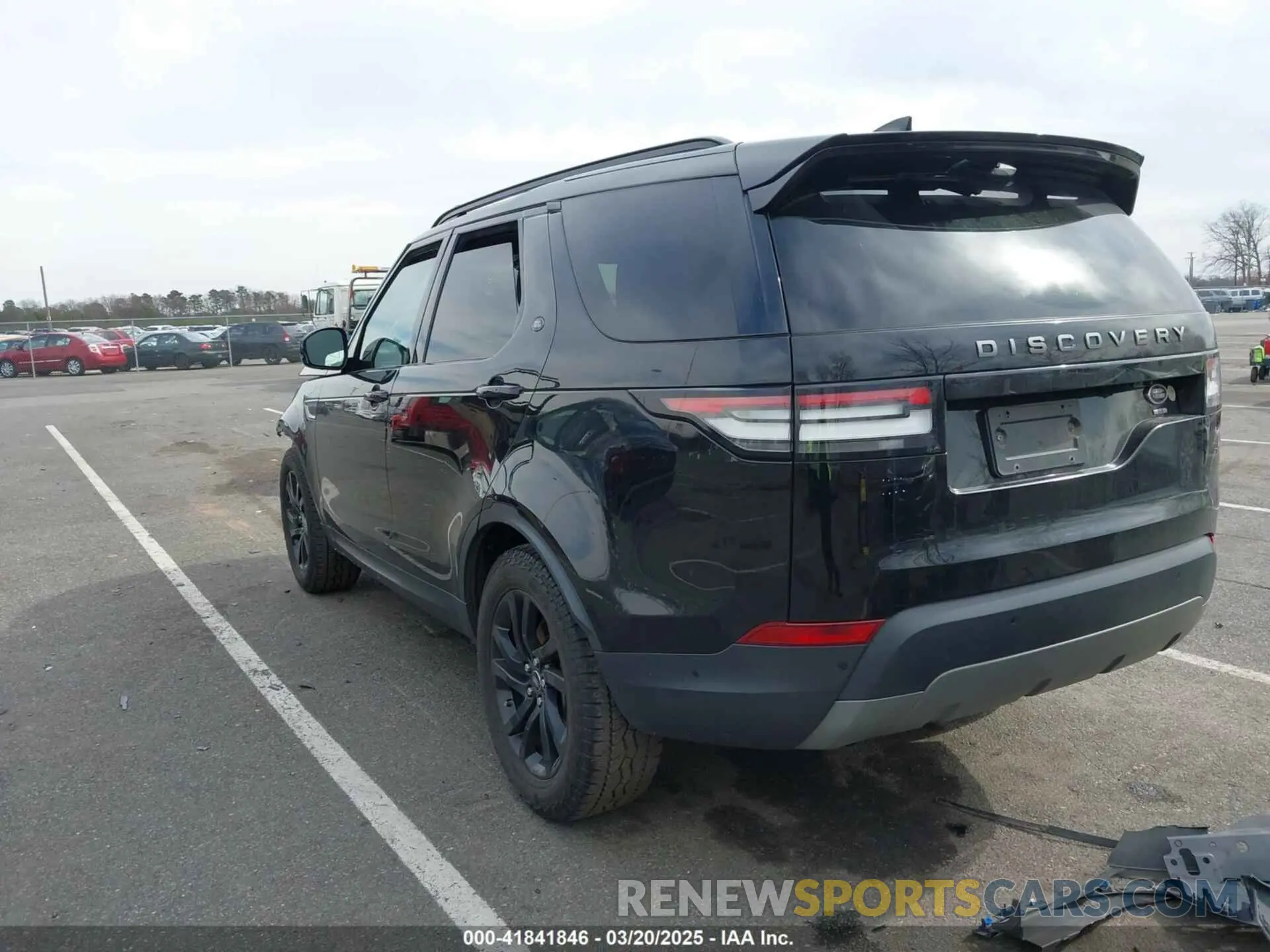 3 Photograph of a damaged car SALRG2RVXL2428818 LAND ROVER DISCOVERY 2020