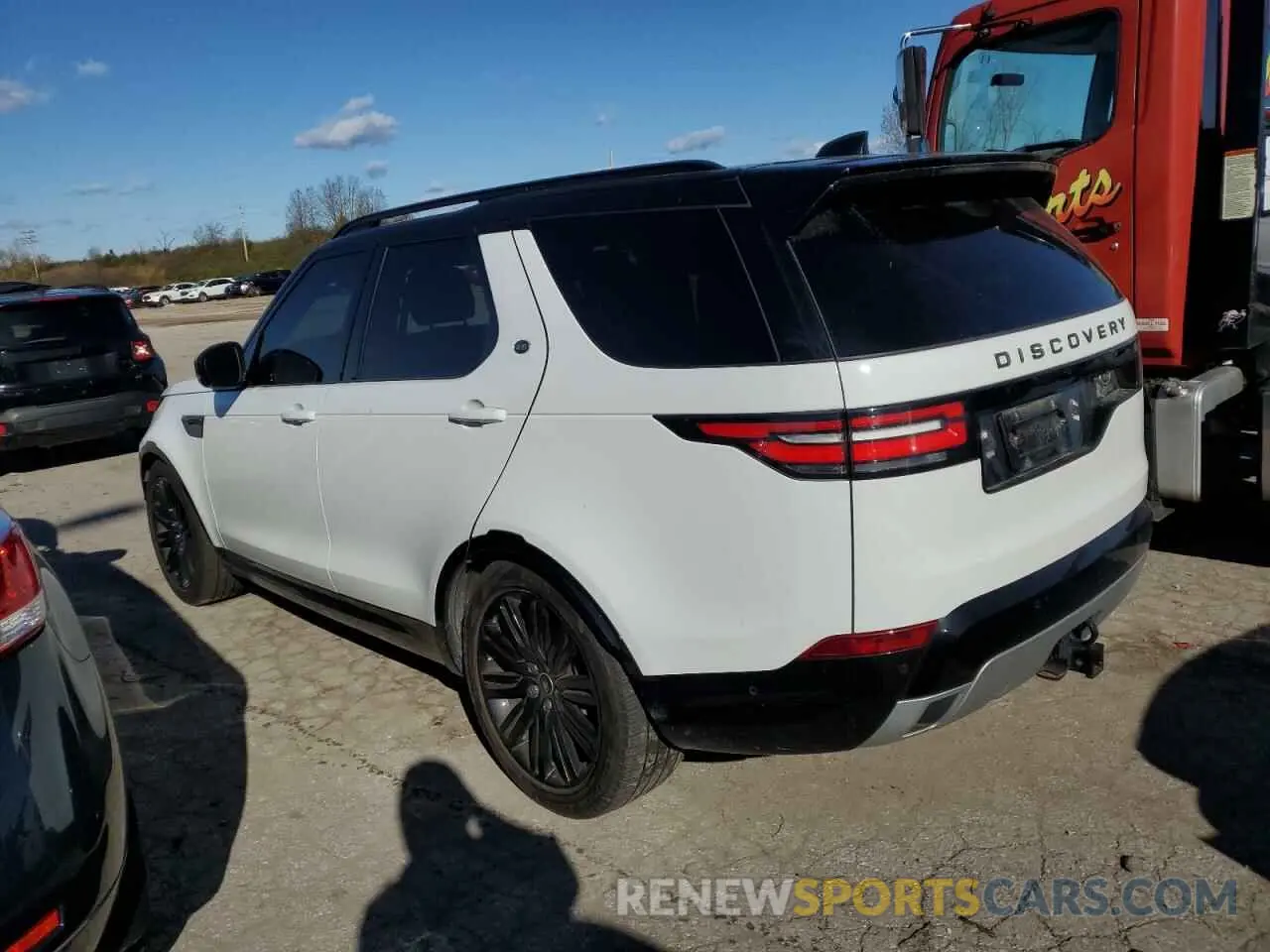 2 Photograph of a damaged car SALRR2RV4L2430090 LAND ROVER DISCOVERY 2020