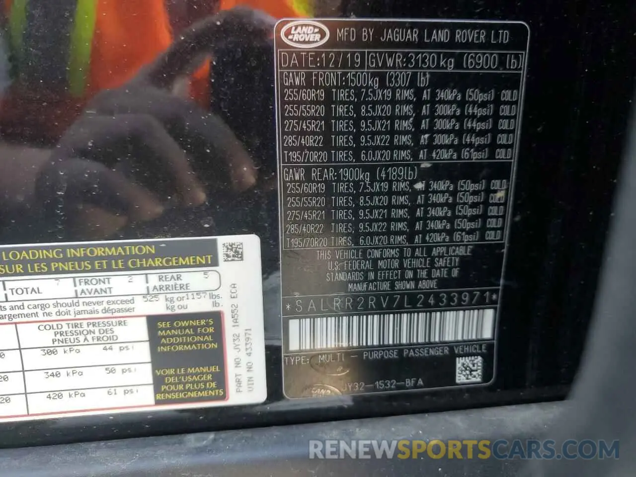 13 Photograph of a damaged car SALRR2RV7L2433971 LAND ROVER DISCOVERY 2020