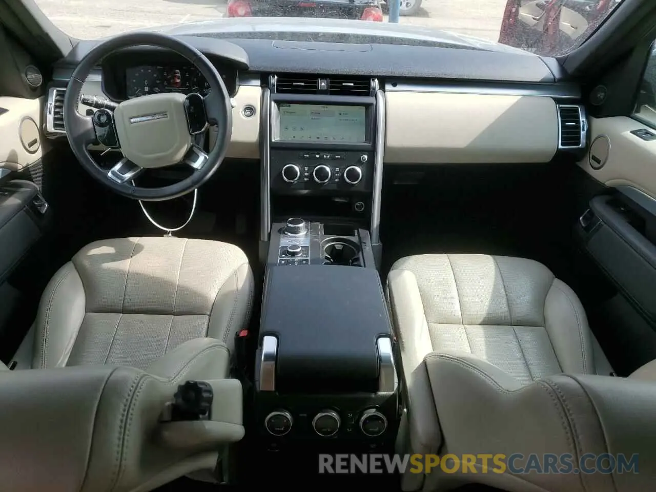 8 Photograph of a damaged car SALRU2RV0L2432837 LAND ROVER DISCOVERY 2020