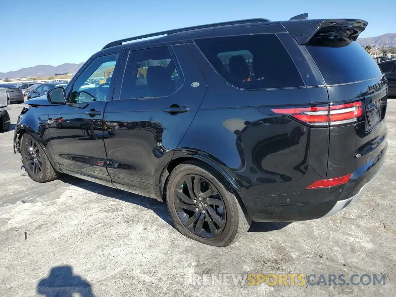 2 Photograph of a damaged car SALRU2RV2L2435965 LAND ROVER DISCOVERY 2020