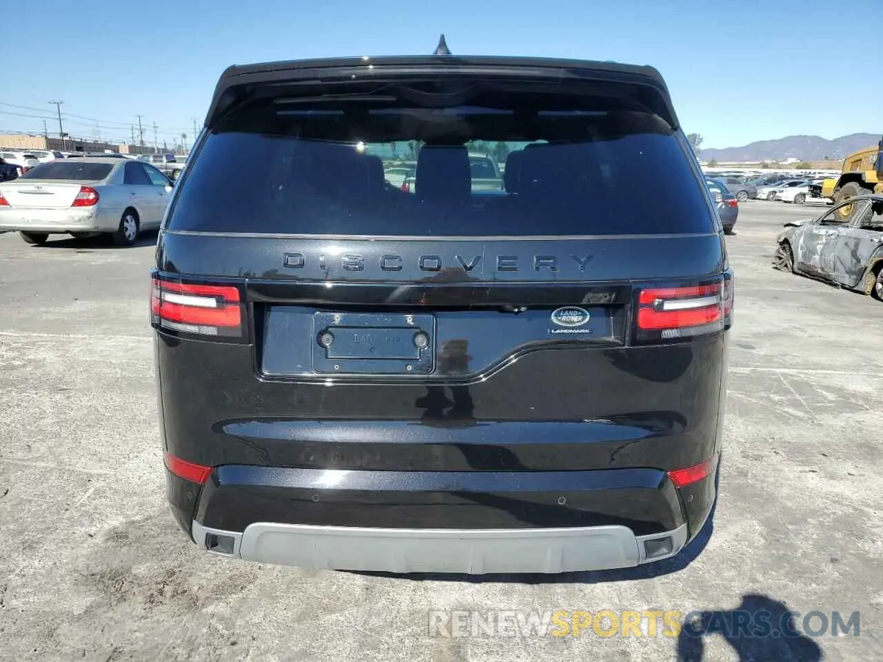 6 Photograph of a damaged car SALRU2RV2L2435965 LAND ROVER DISCOVERY 2020