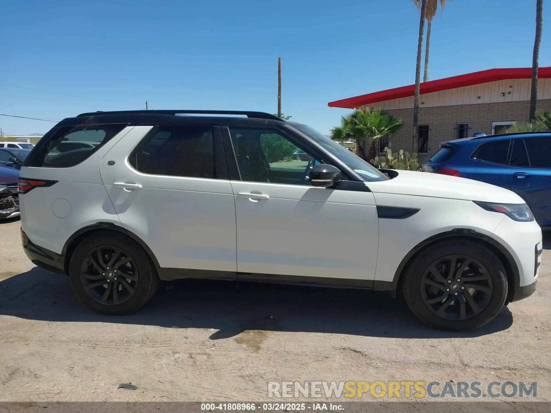 14 Photograph of a damaged car SALRU2RV7L2430387 LAND ROVER DISCOVERY 2020