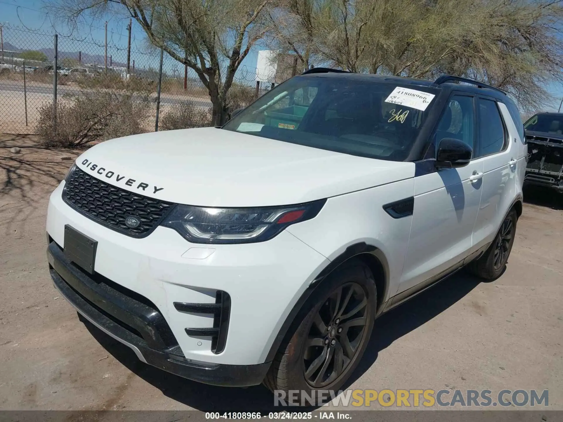 2 Photograph of a damaged car SALRU2RV7L2430387 LAND ROVER DISCOVERY 2020