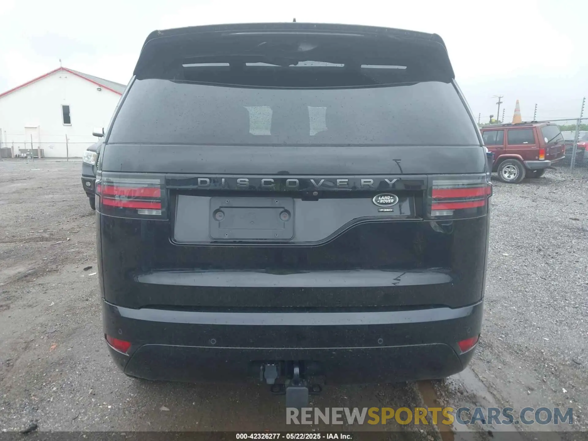 16 Photograph of a damaged car SALRM4RU5M2452392 LAND ROVER DISCOVERY 2021
