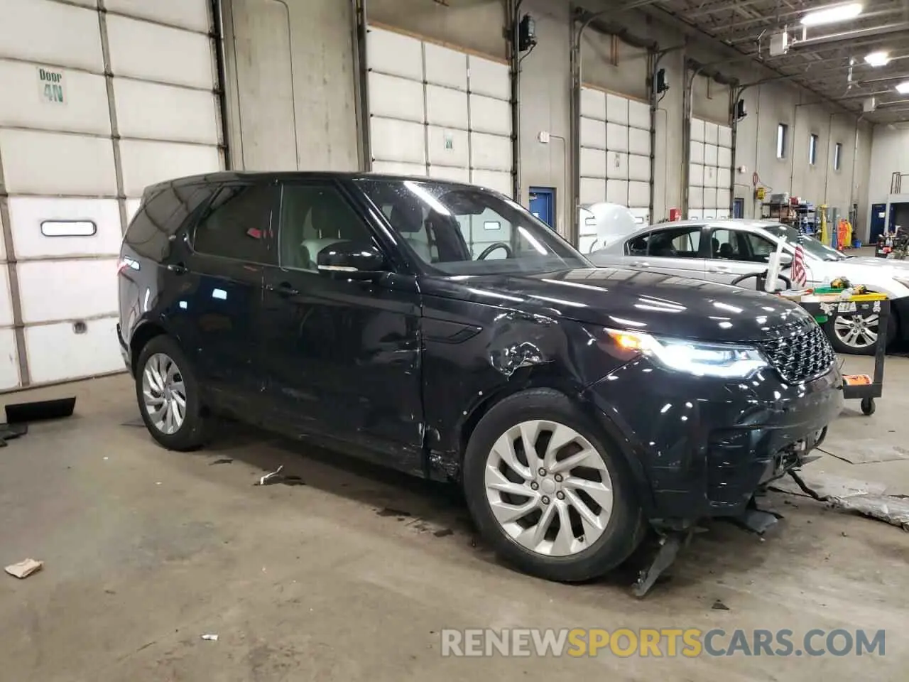 4 Фотография поврежденного автомобиля SALRT4RU2M2451395 LAND ROVER DISCOVERY 2021