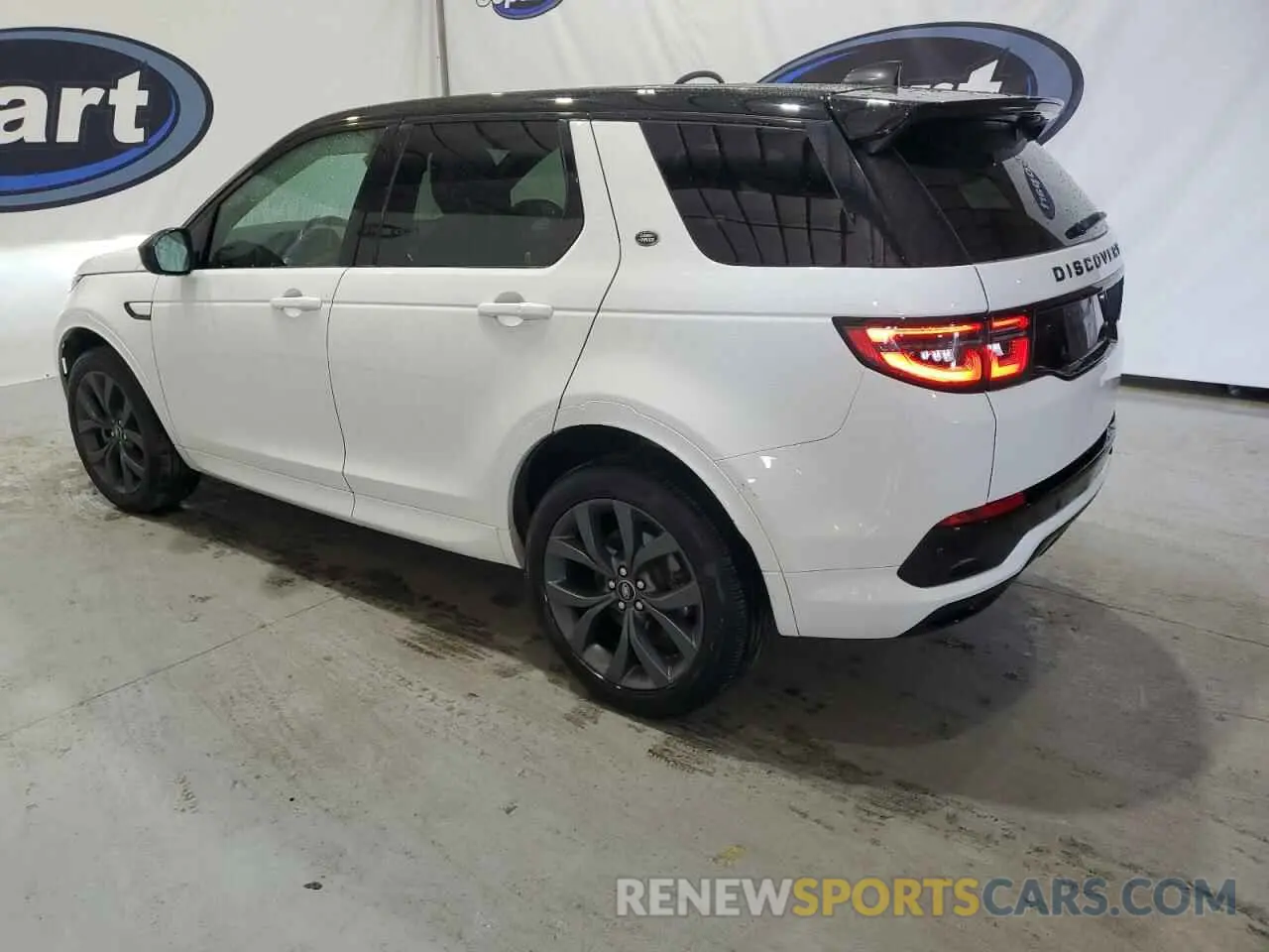 2 Photograph of a damaged car SALCL2FX3NH913681 LAND ROVER DISCOVERY 2022