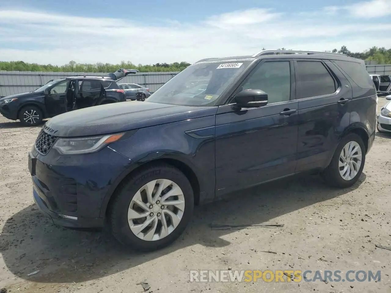 1 Photograph of a damaged car SALRT2EX1N2457145 LAND ROVER DISCOVERY 2022