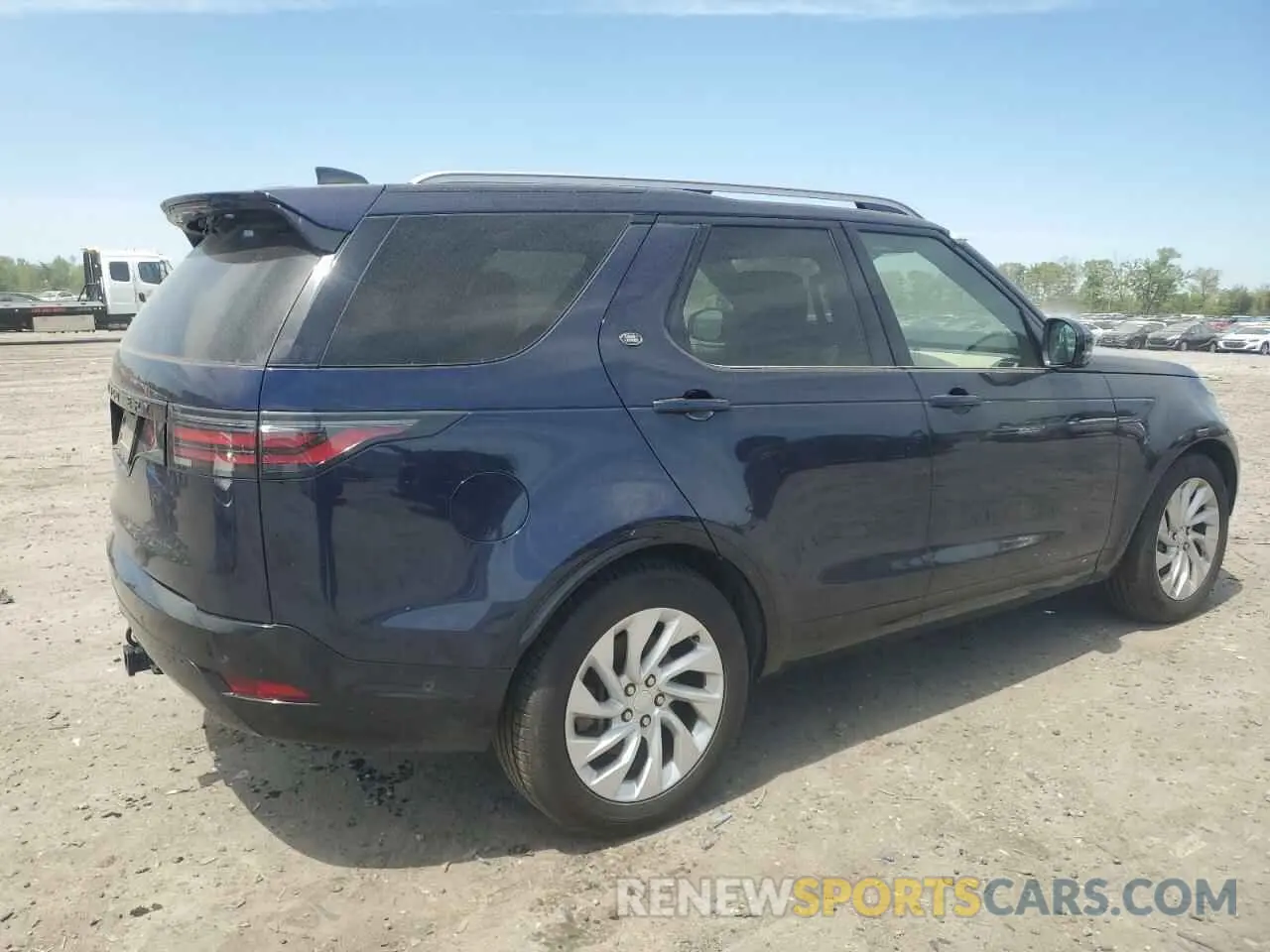 3 Photograph of a damaged car SALRT2EX1N2457145 LAND ROVER DISCOVERY 2022