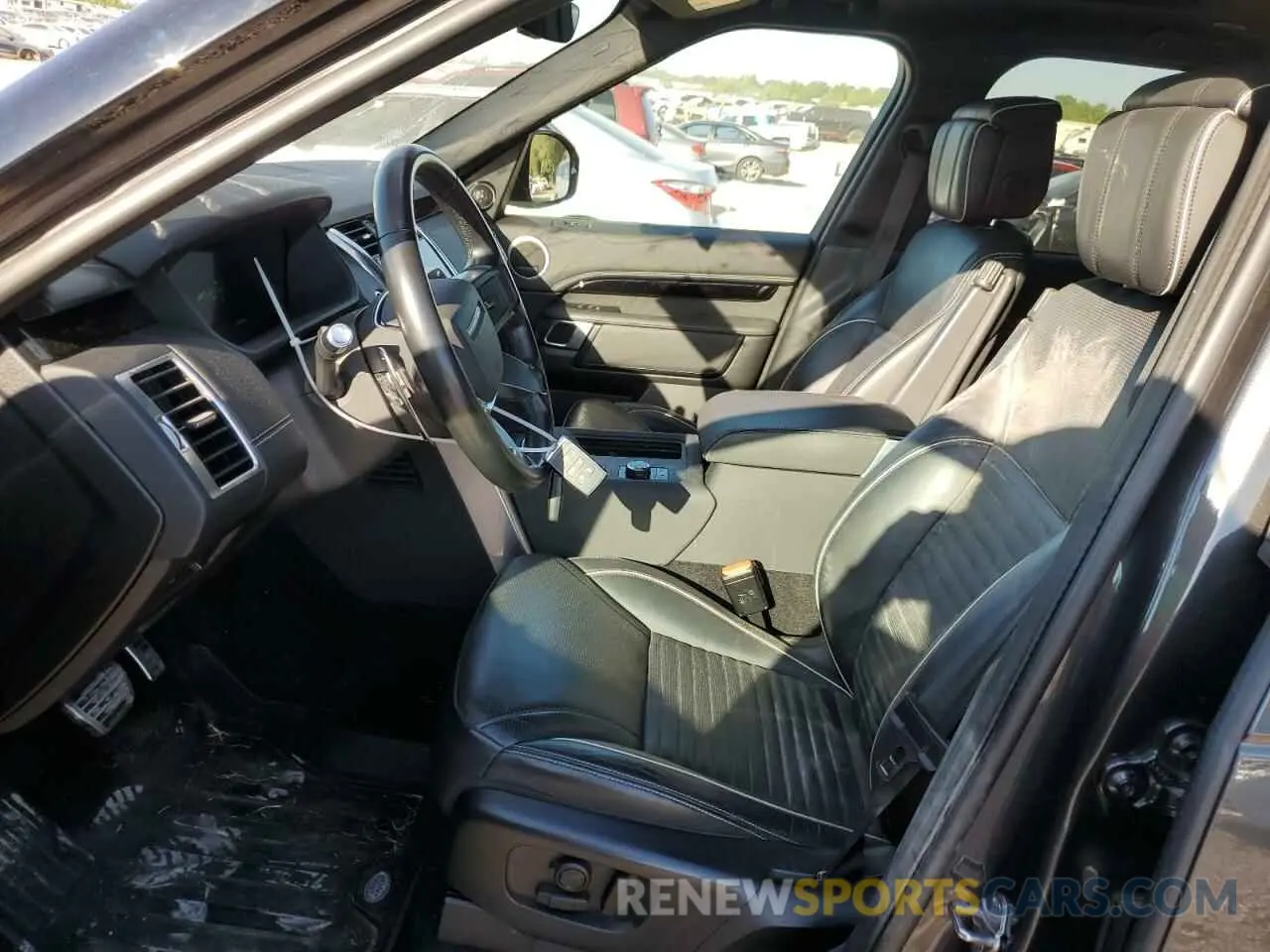 7 Photograph of a damaged car SALRT4EU1N2460970 LAND ROVER DISCOVERY 2022