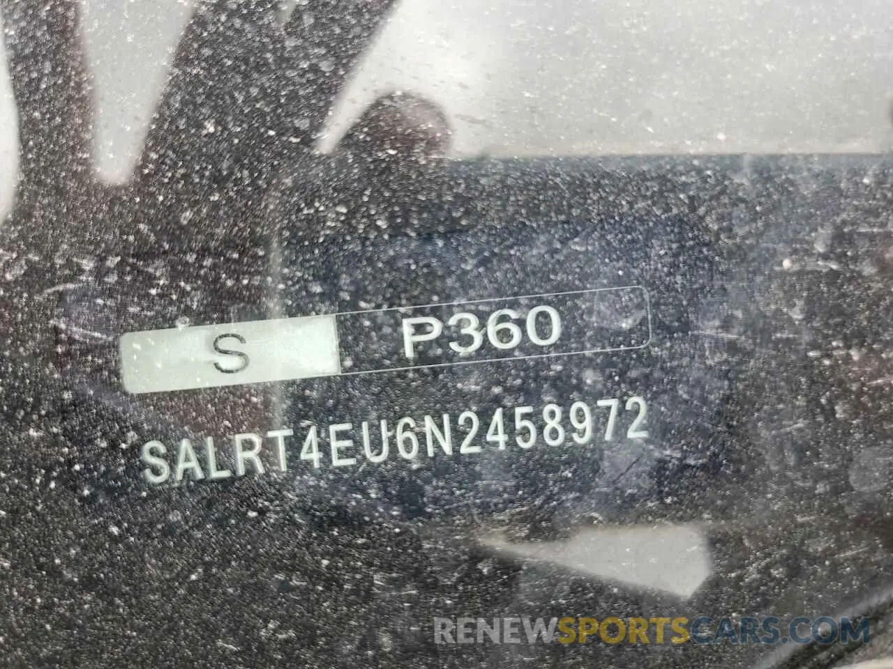 13 Photograph of a damaged car SALRT4EU6N2458972 LAND ROVER DISCOVERY 2022
