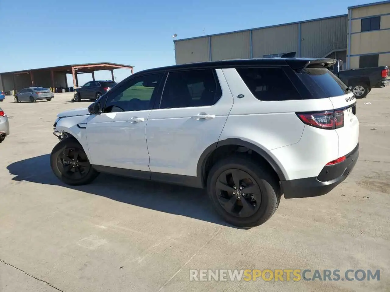 2 Photograph of a damaged car SALCJ2FX3PH920218 LAND ROVER DISCOVERY 2023
