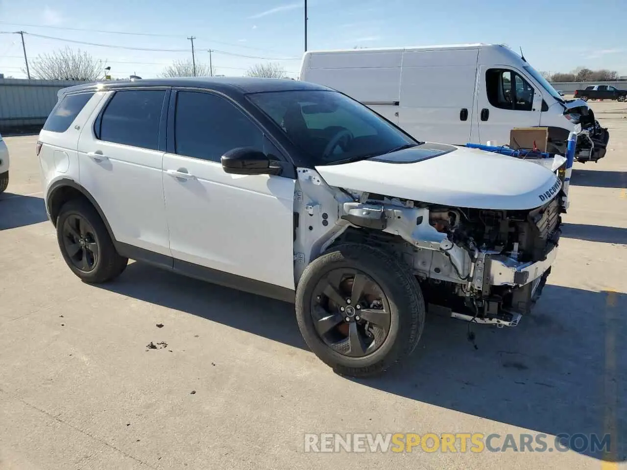 4 Photograph of a damaged car SALCJ2FX3PH920218 LAND ROVER DISCOVERY 2023
