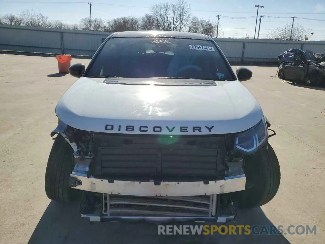 5 Photograph of a damaged car SALCJ2FX3PH920218 LAND ROVER DISCOVERY 2023
