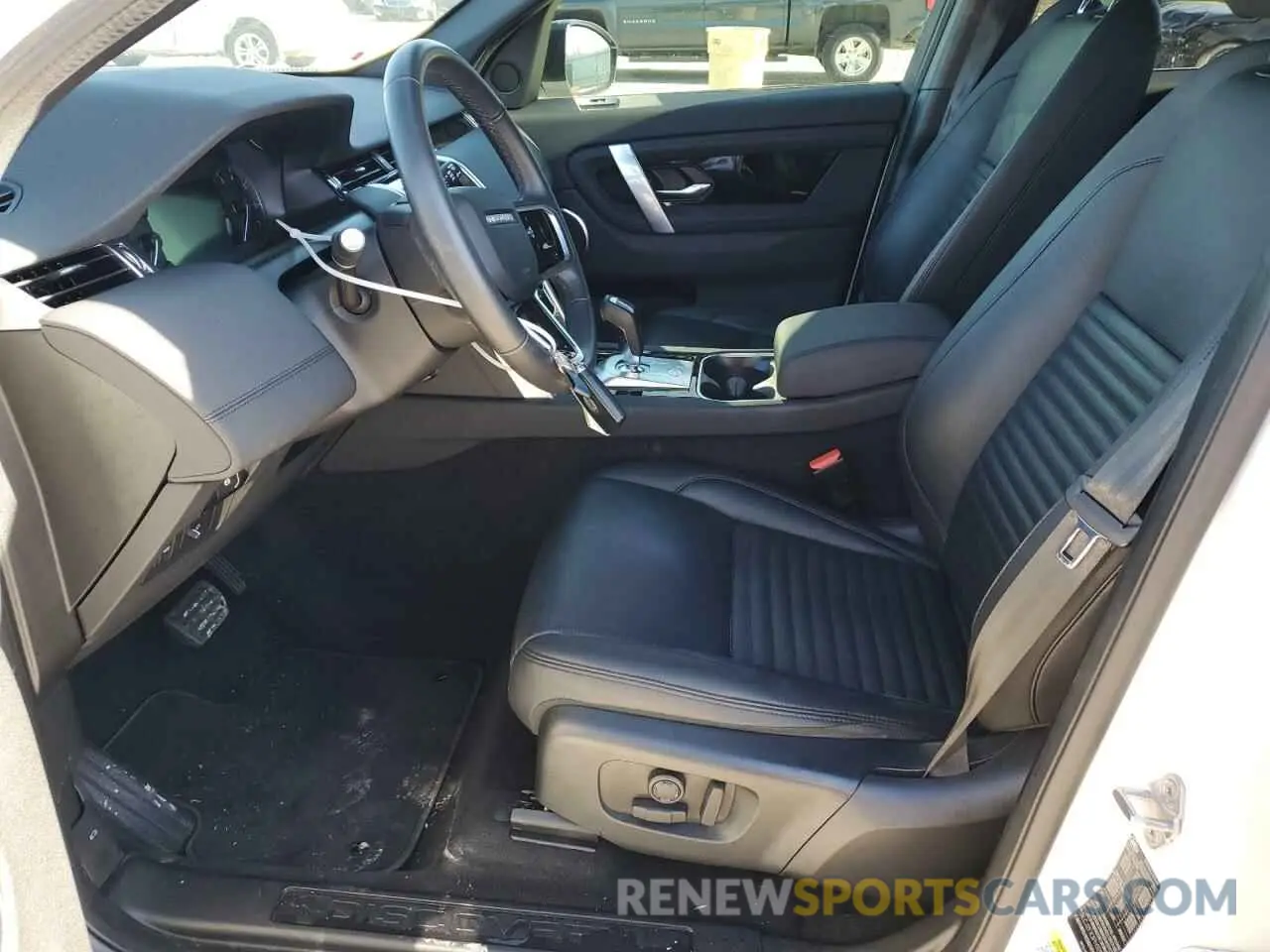 7 Photograph of a damaged car SALCJ2FX3PH920218 LAND ROVER DISCOVERY 2023