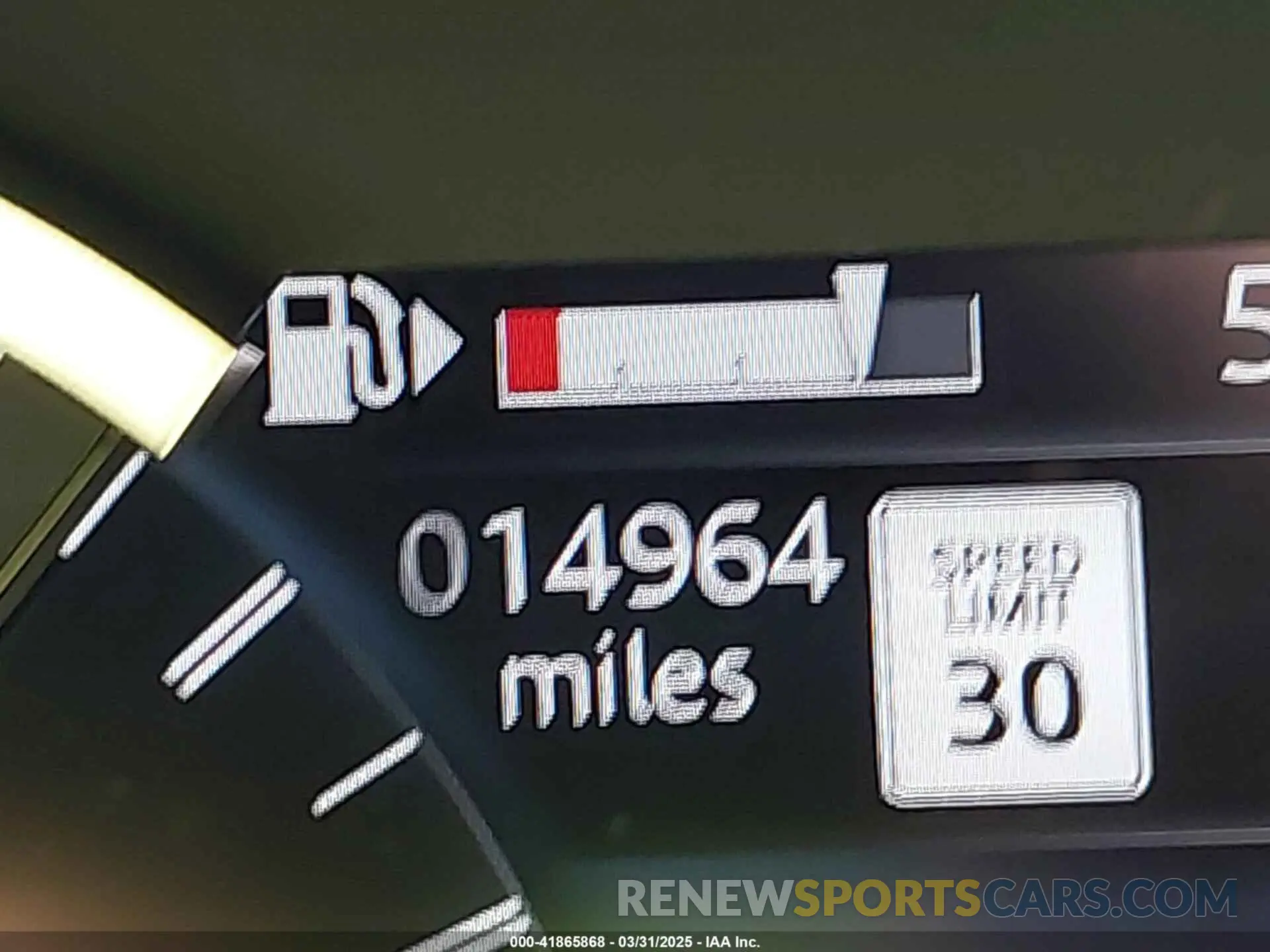 15 Photograph of a damaged car SALRT4EU4P2482030 LAND ROVER DISCOVERY 2023