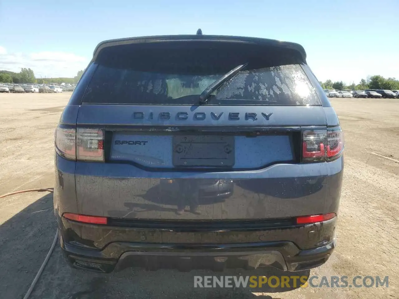 6 Photograph of a damaged car SALCL2FX1RH347297 LAND ROVER DISCOVERY 2024