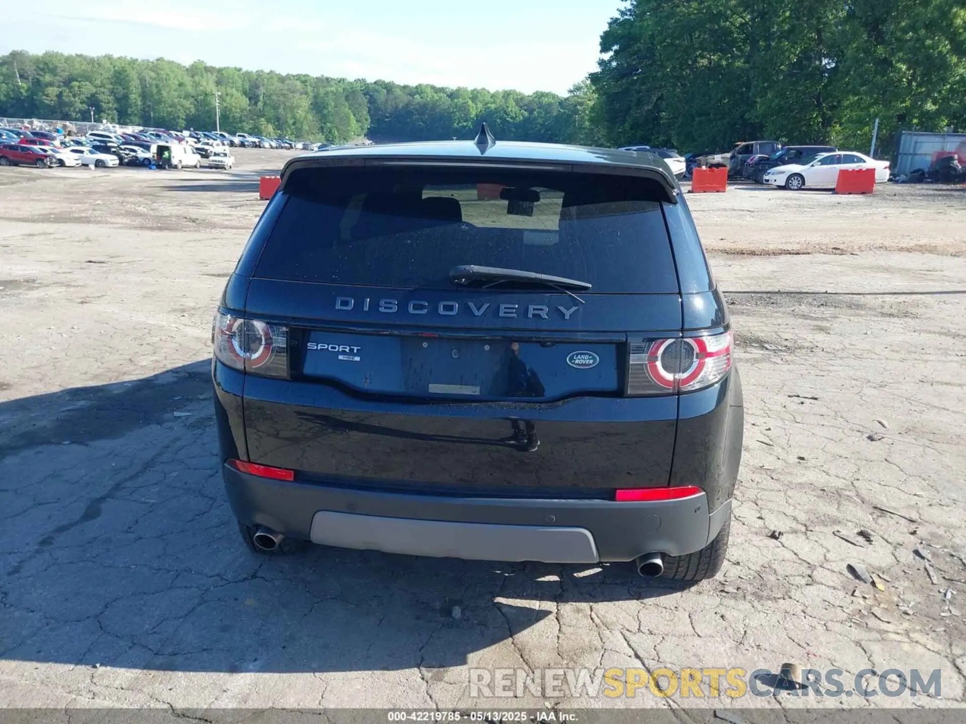 16 Photograph of a damaged car SALCR2FX4KH821814 LAND ROVER DISCOVERY SPORT 2019