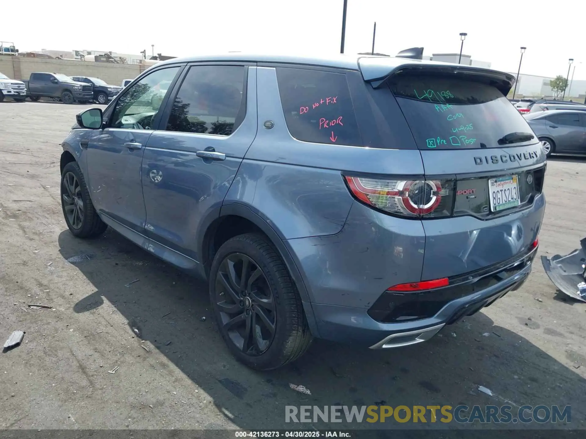 3 Фотография поврежденного автомобиля SALCT2FX0KH795813 LAND ROVER DISCOVERY SPORT 2019