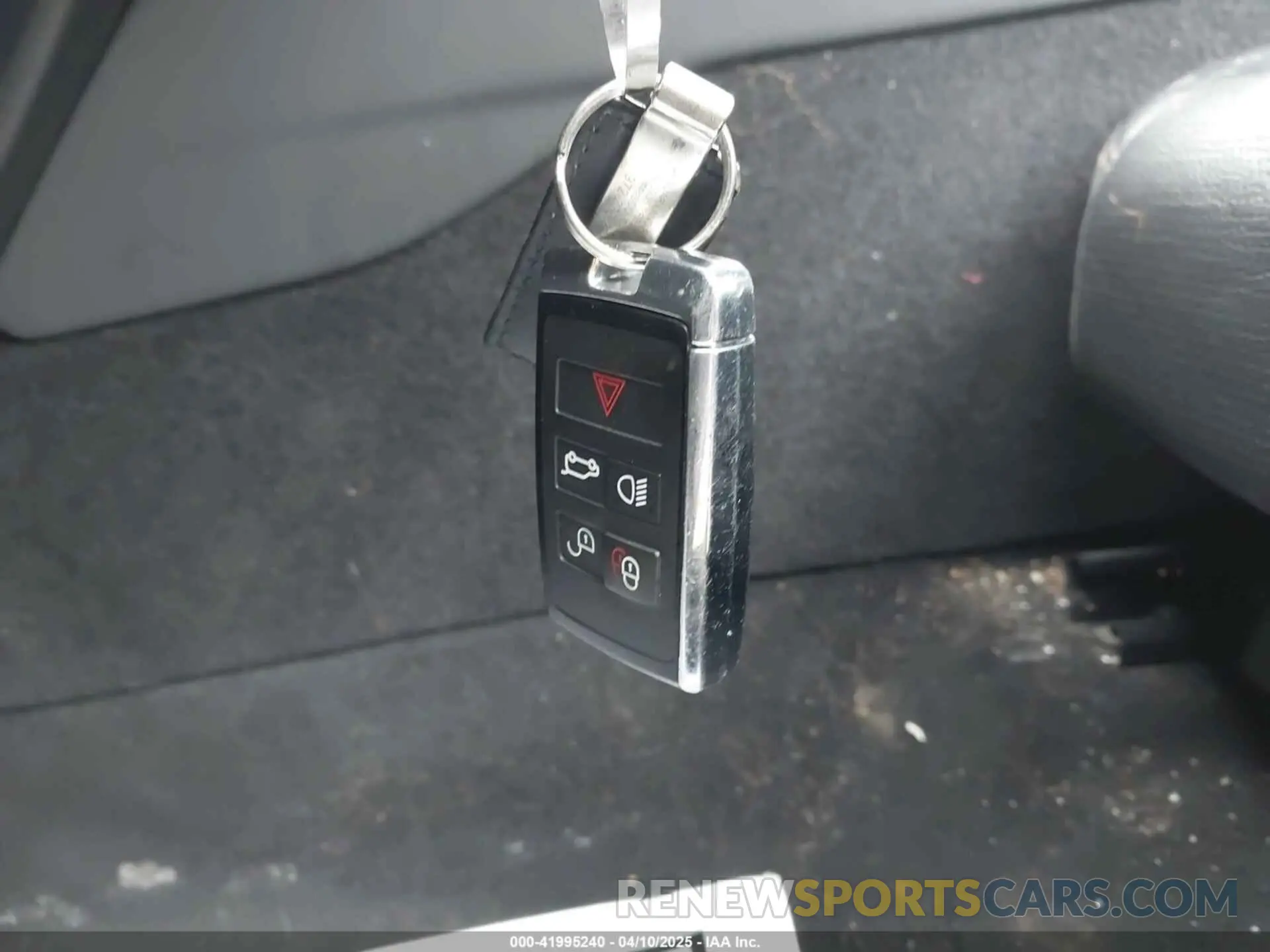 11 Photograph of a damaged car SALCJ2FXXLH847939 LAND ROVER DISCOVERY SPORT 2020