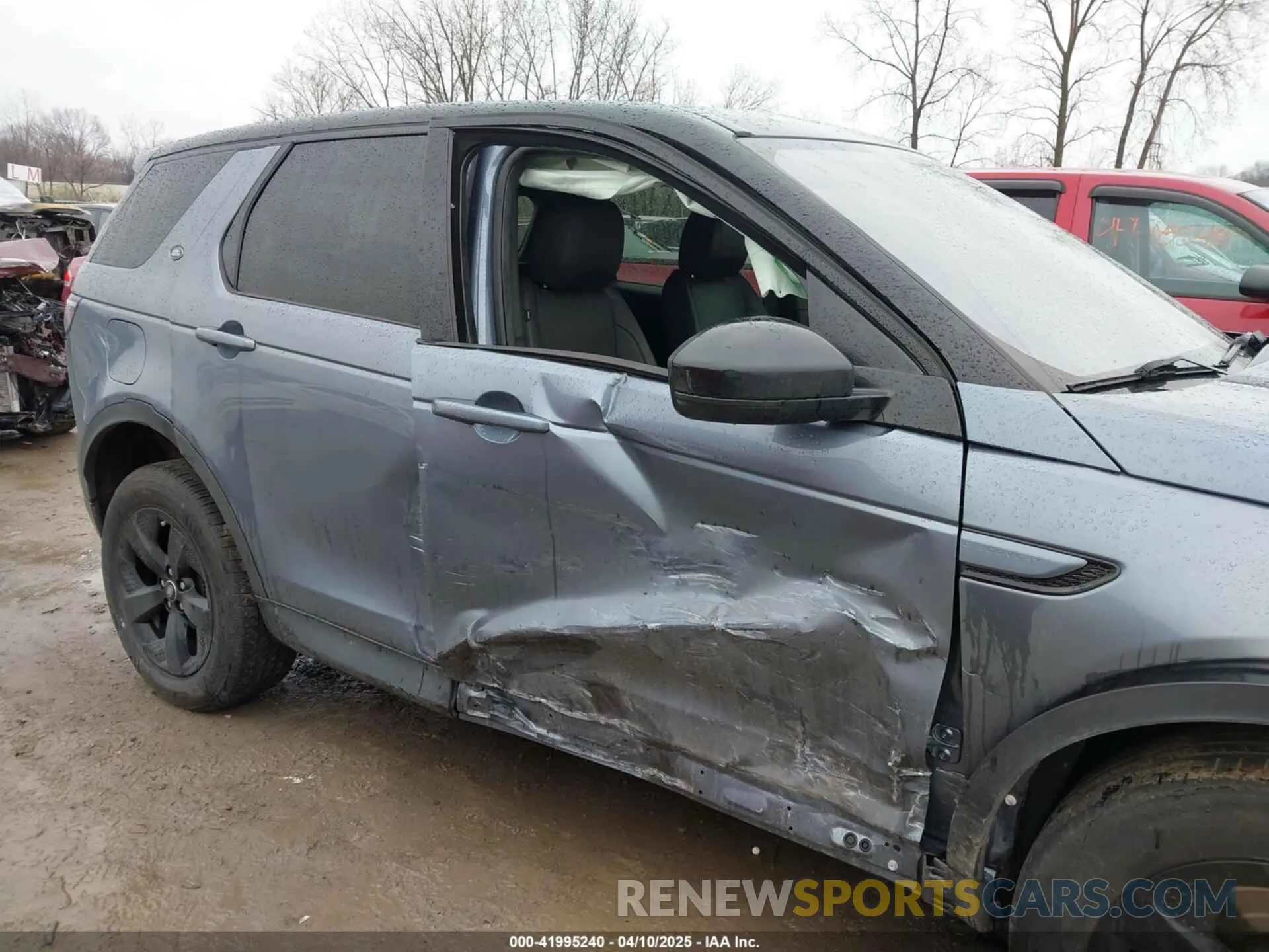 6 Photograph of a damaged car SALCJ2FXXLH847939 LAND ROVER DISCOVERY SPORT 2020