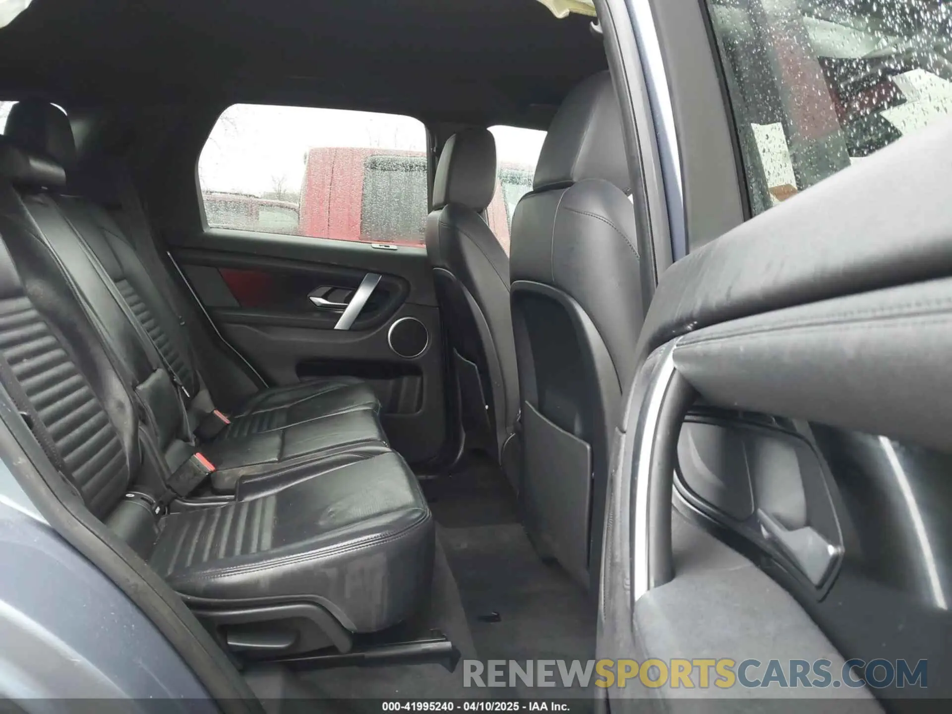 8 Photograph of a damaged car SALCJ2FXXLH847939 LAND ROVER DISCOVERY SPORT 2020