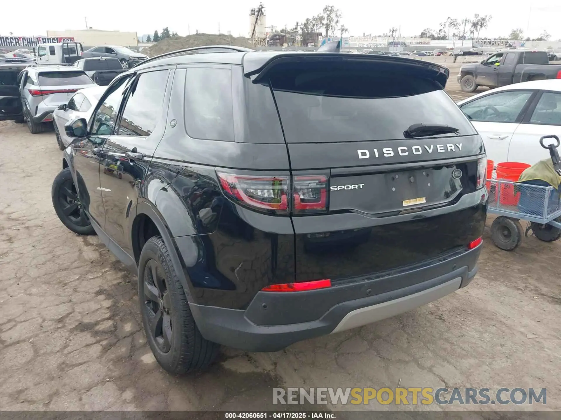 3 Photograph of a damaged car SALCJ2FX4MH901558 LAND ROVER DISCOVERY SPORT 2021