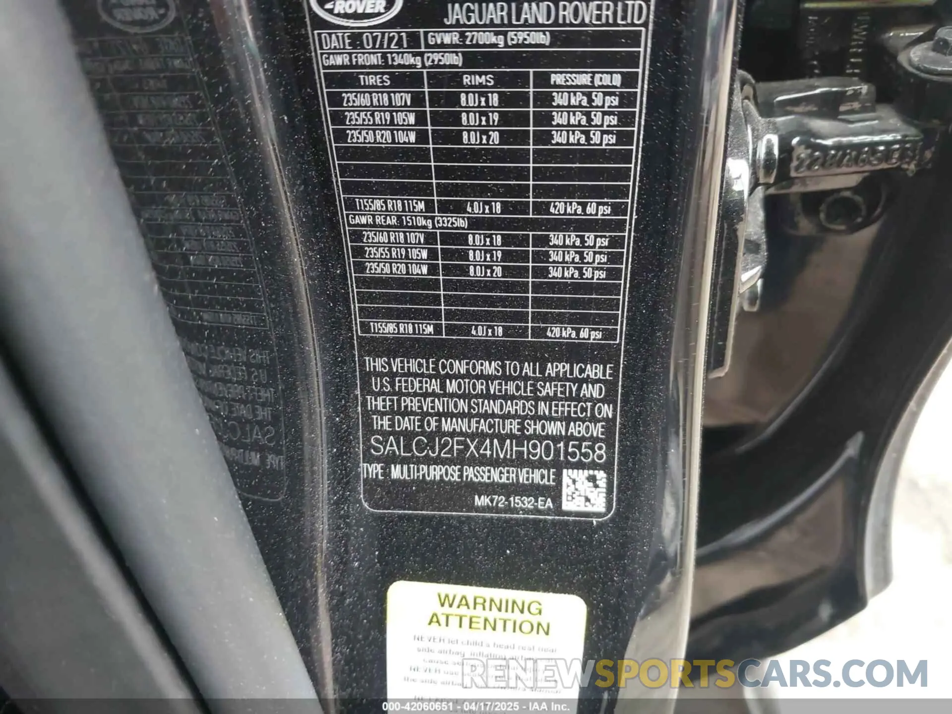 9 Photograph of a damaged car SALCJ2FX4MH901558 LAND ROVER DISCOVERY SPORT 2021