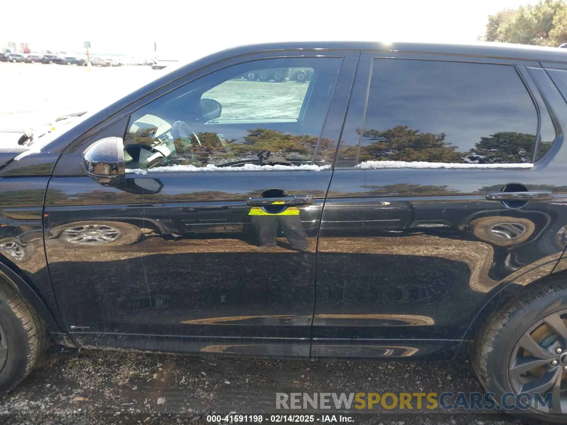 14 Photograph of a damaged car SALCL2FX7MH885608 LAND ROVER DISCOVERY SPORT 2021