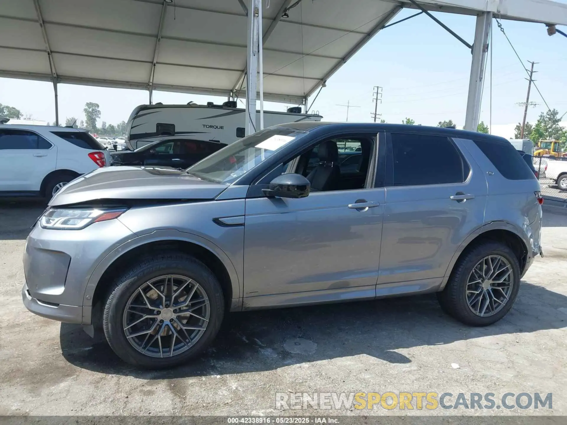 14 Photograph of a damaged car SALCT2FX1MH884101 LAND ROVER DISCOVERY SPORT 2021